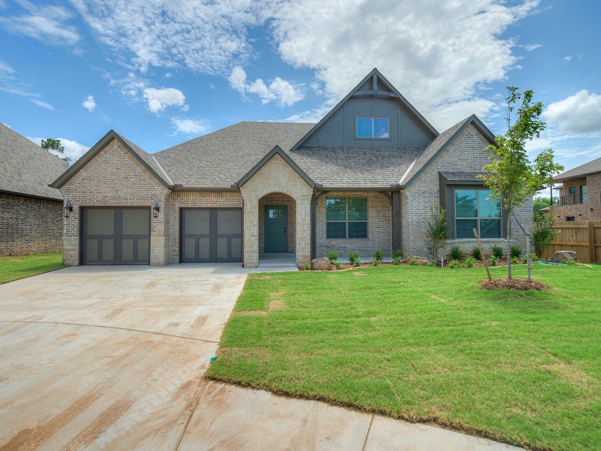 Rosewood Estates por Sharpe Homes en Oklahoma City Oklahoma