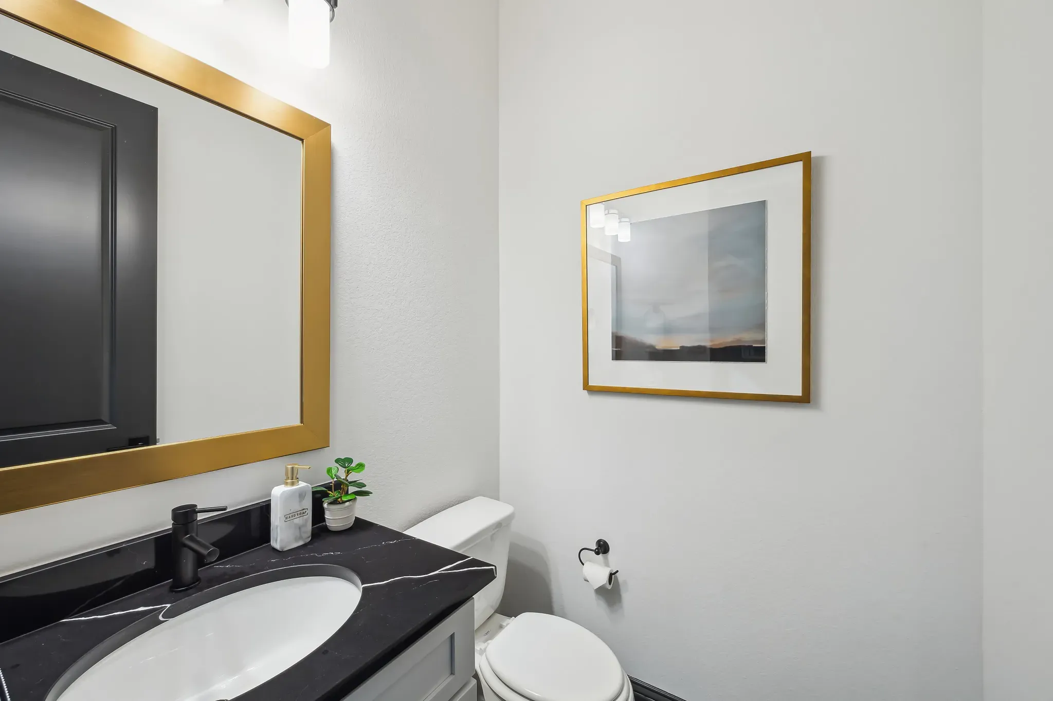 Plan 5058 powder room - staged