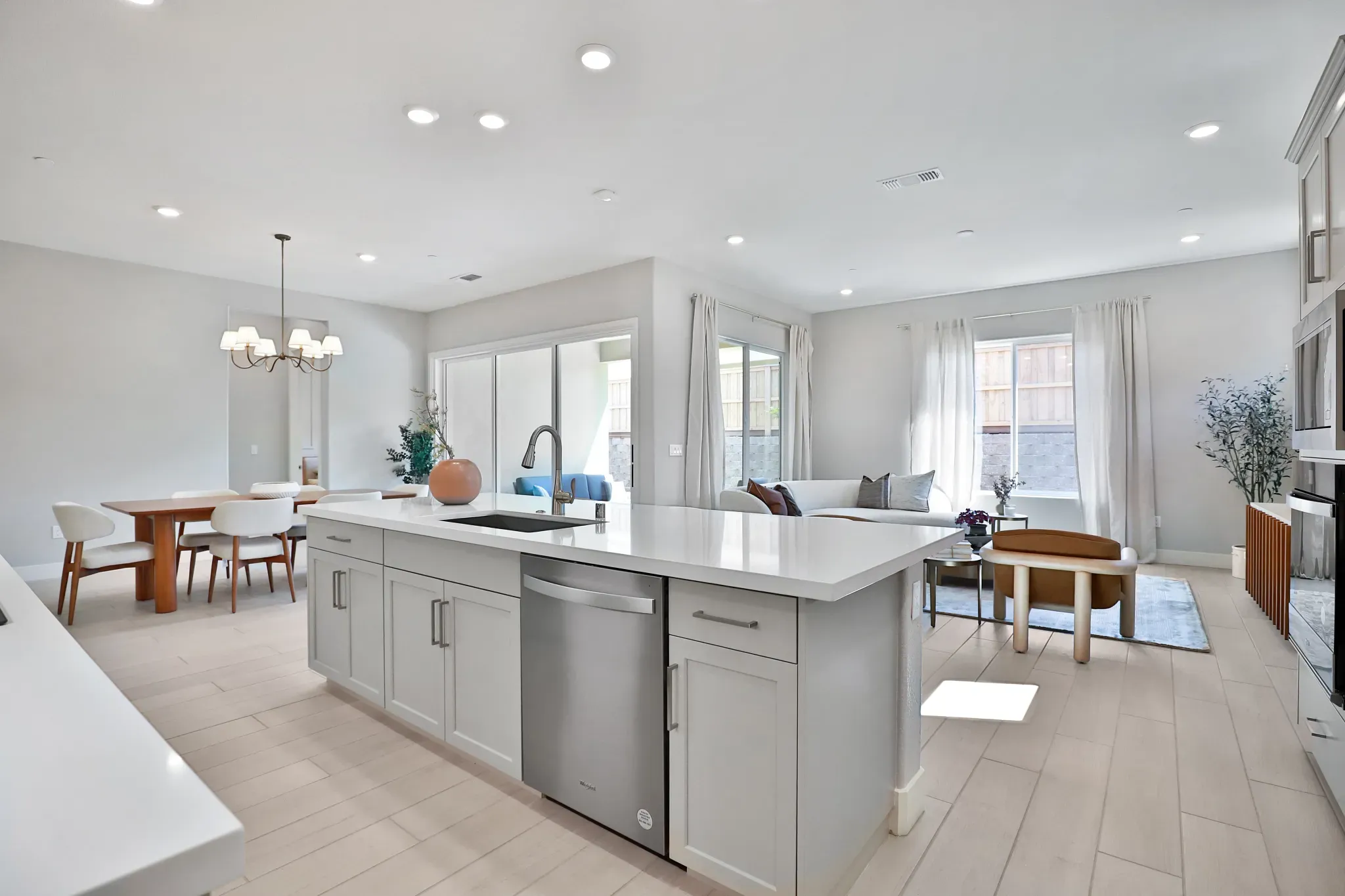 Kitchen & Great Room