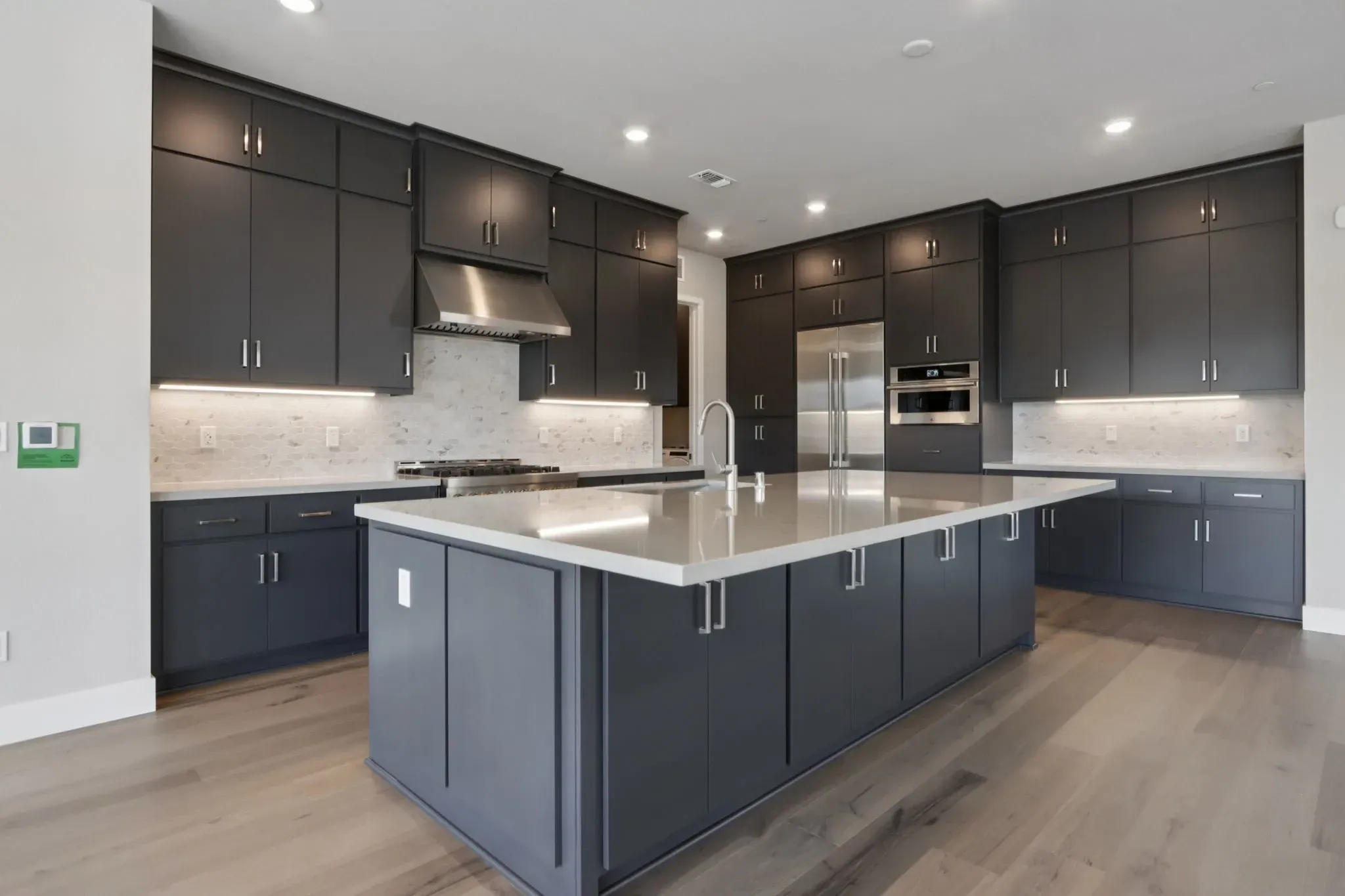 Rooftops Lot 905 Kitchen