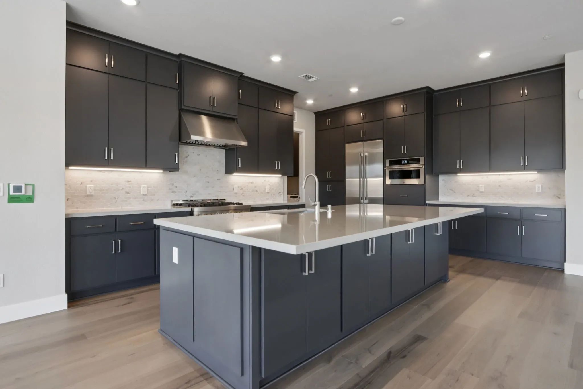 Rooftops Lot 905 Kitchen