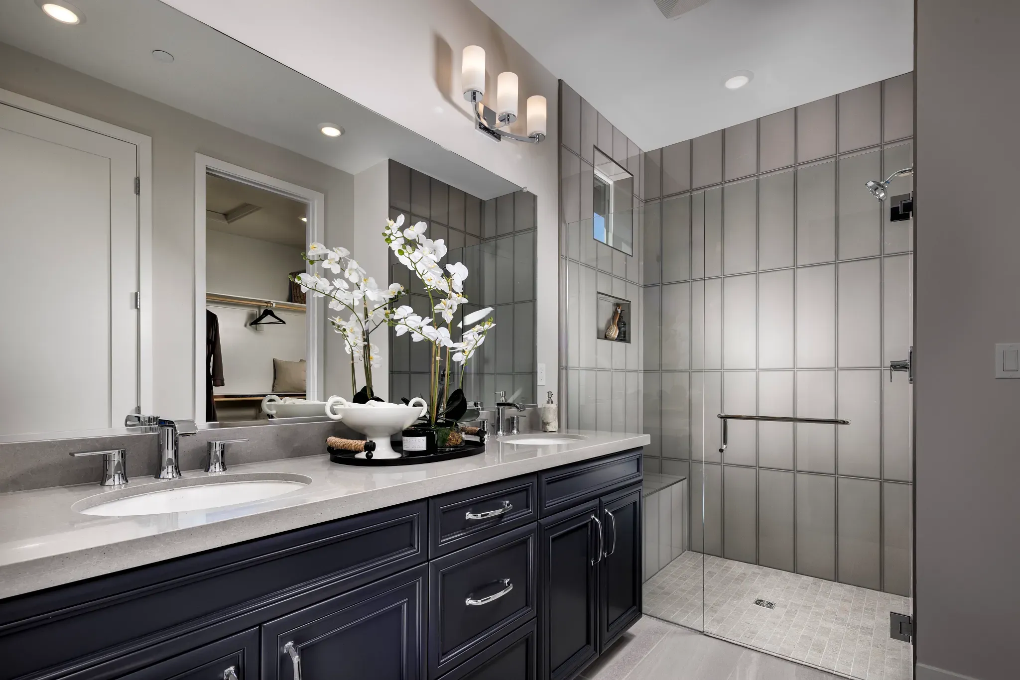 Affirm II Primary Bath