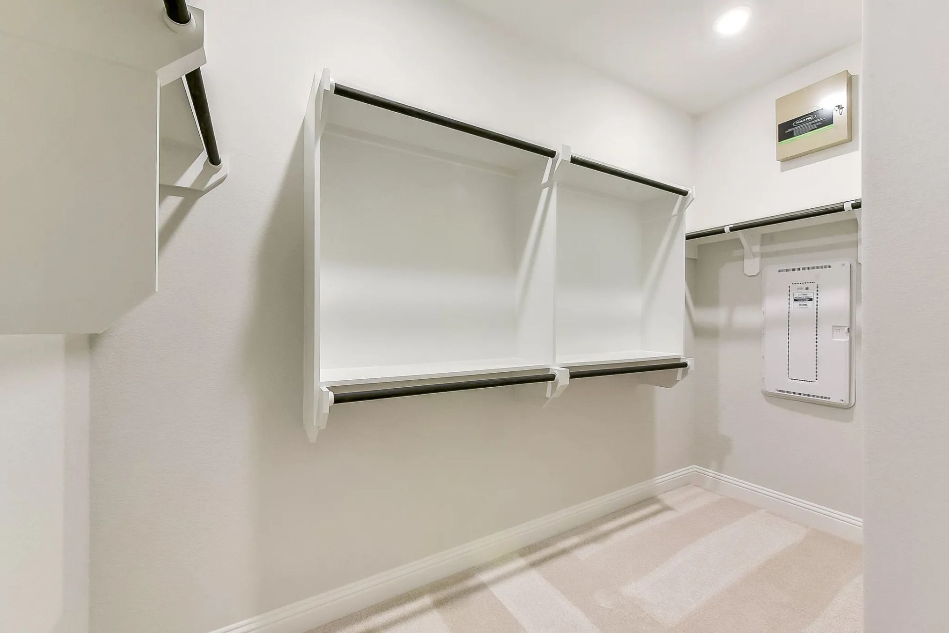 Plan 3019 closet