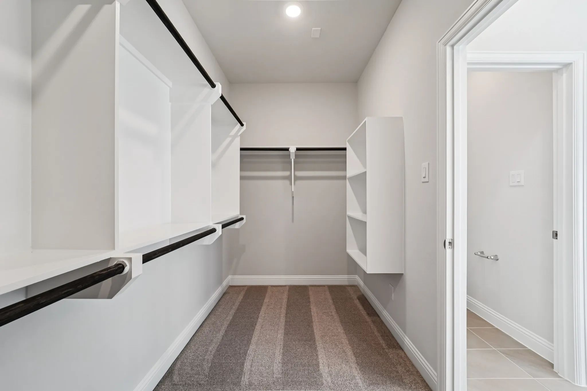 Plan 3029 closet