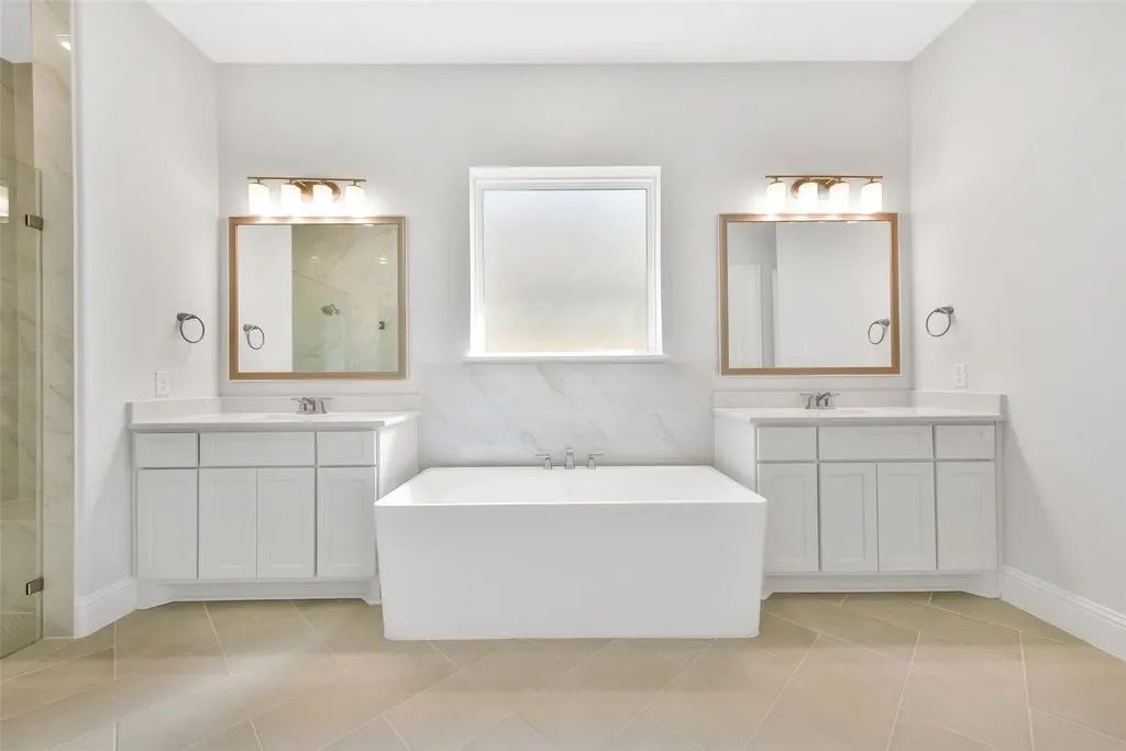 Plan 6030 primary bath