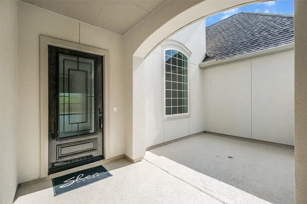 Plan 6015 Courtyard