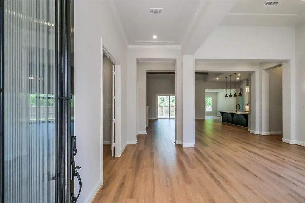 Plan 6015 Entry