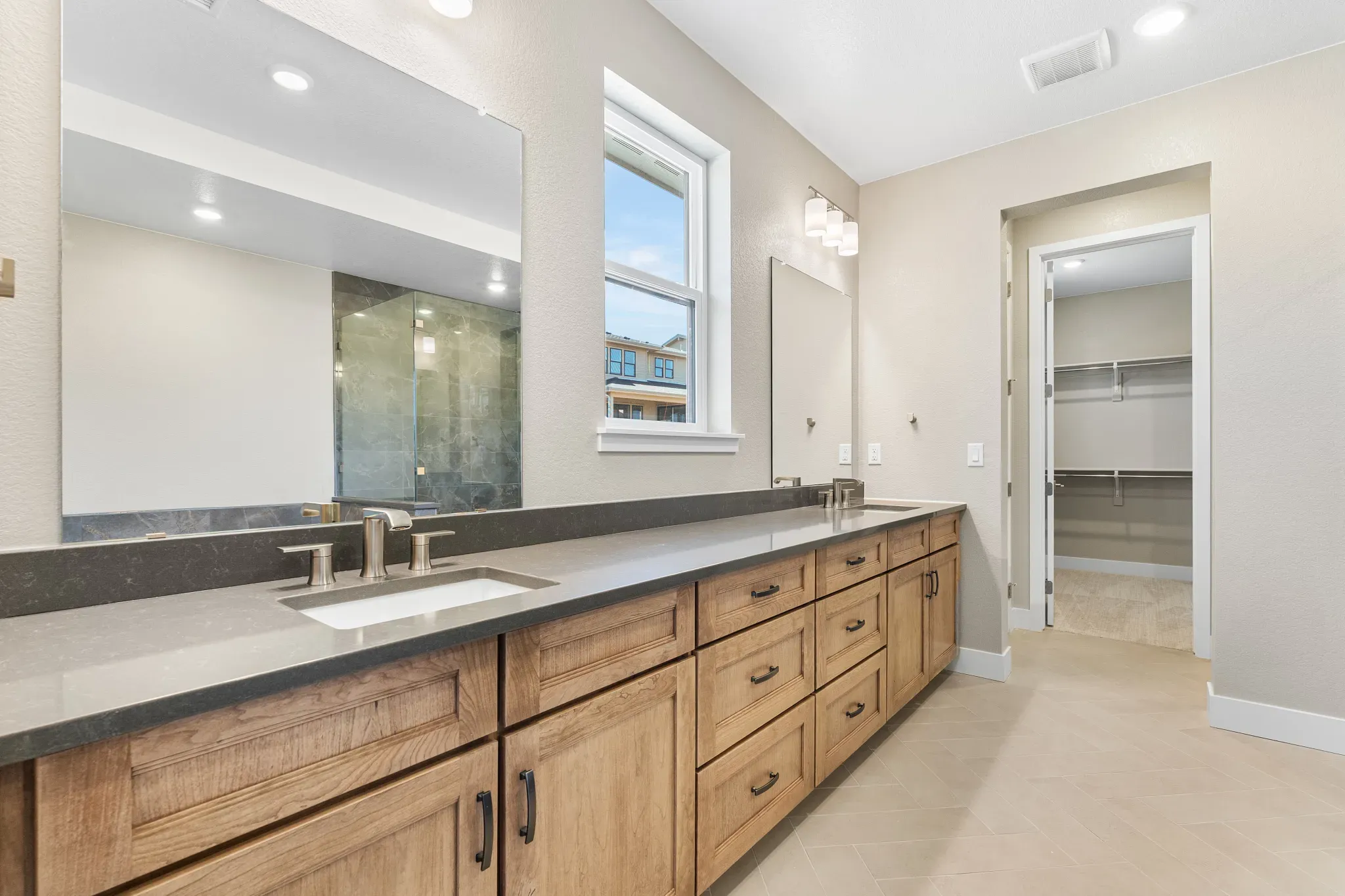 Homesite 229 Primary Bath