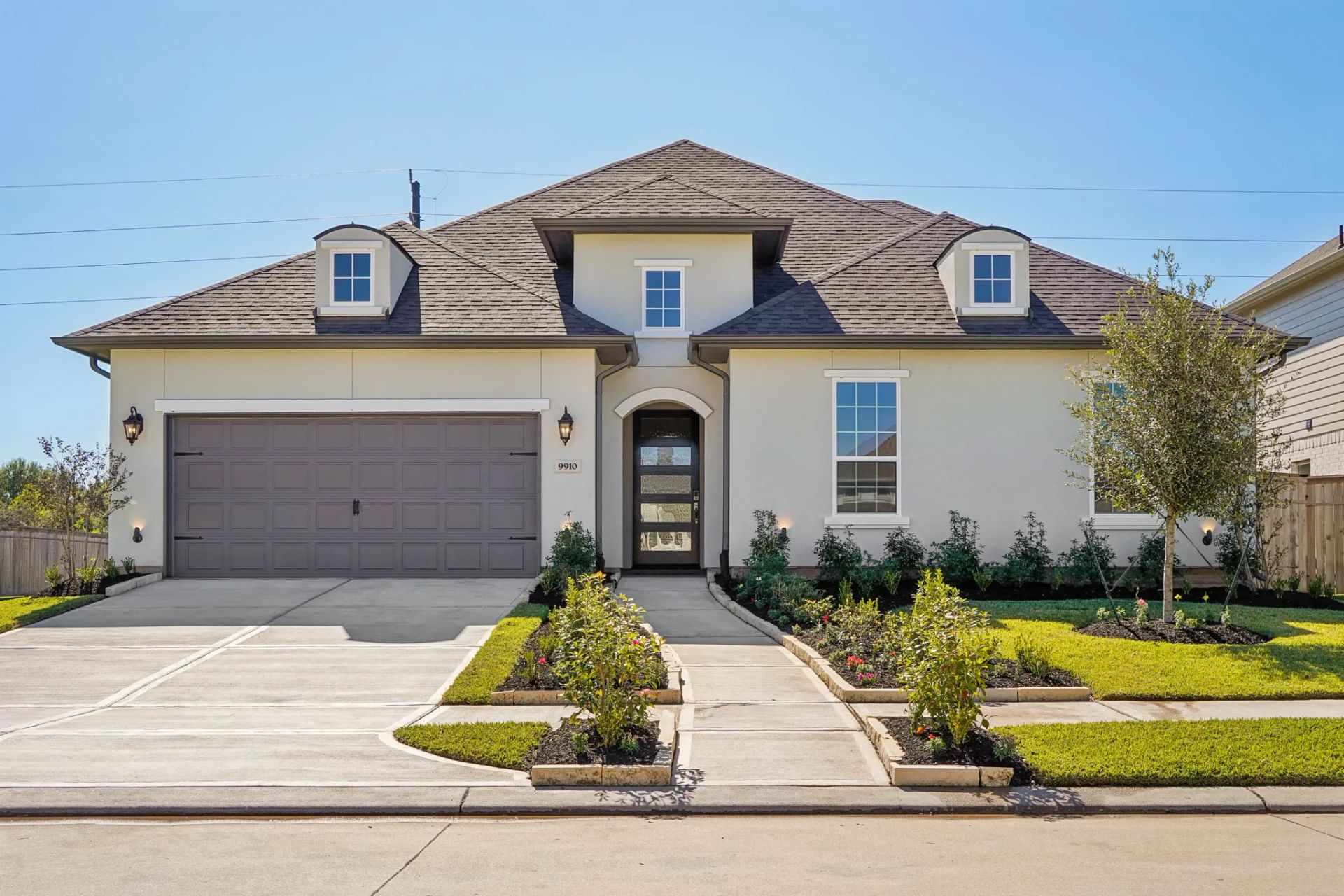 Plan 5042 elevation C exterior