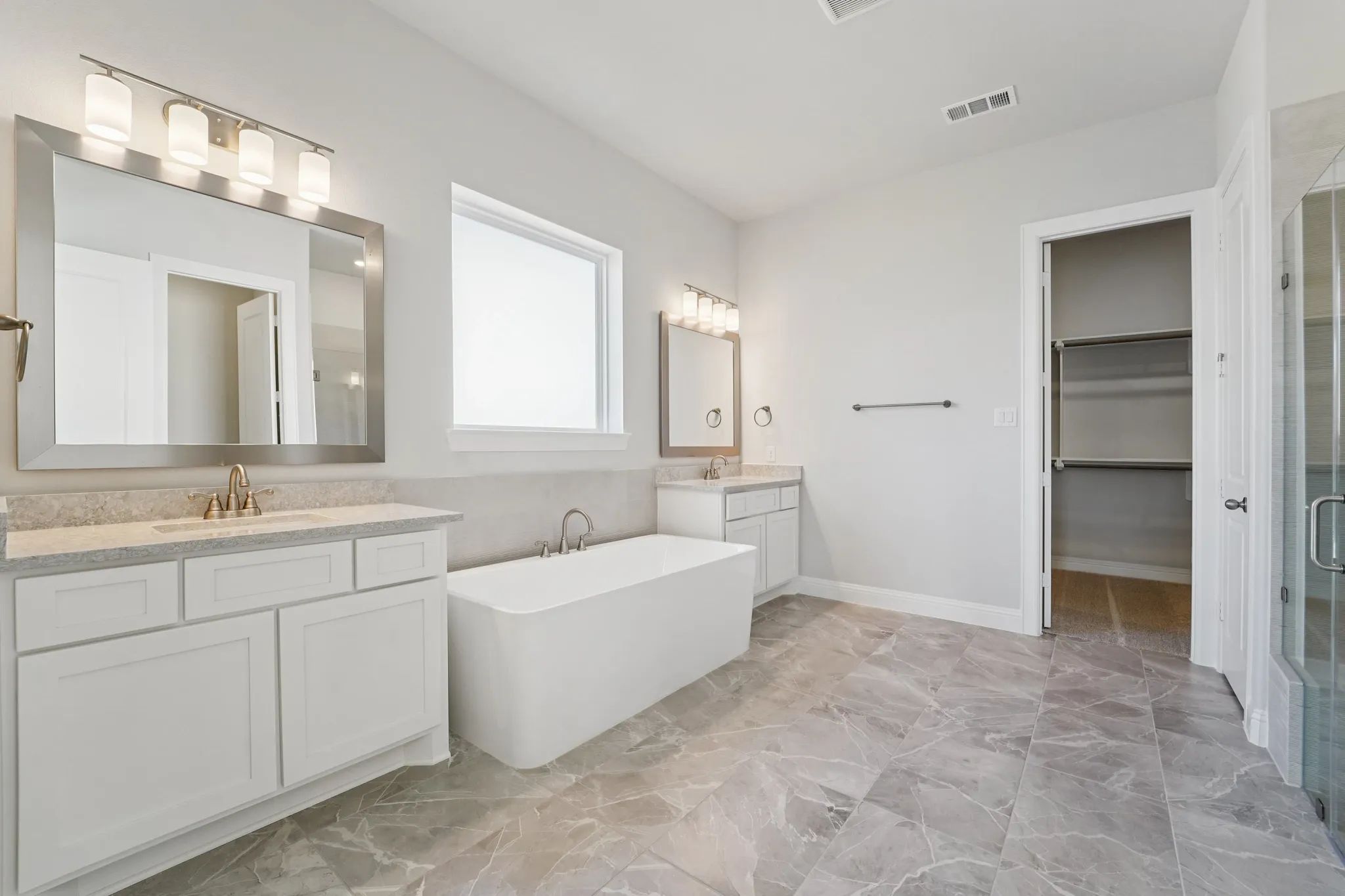 Homesite 6215 primary bath