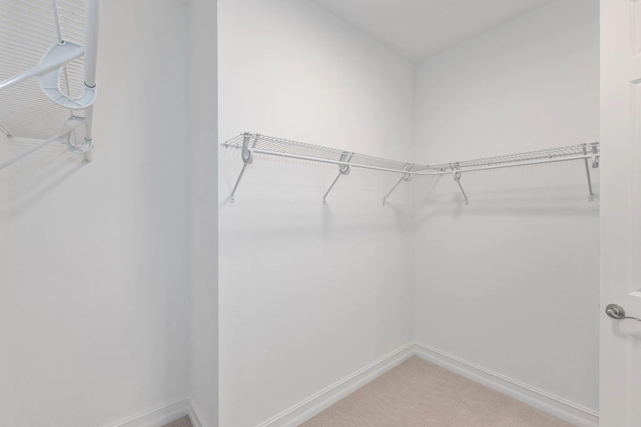 Valletta Primary Closet