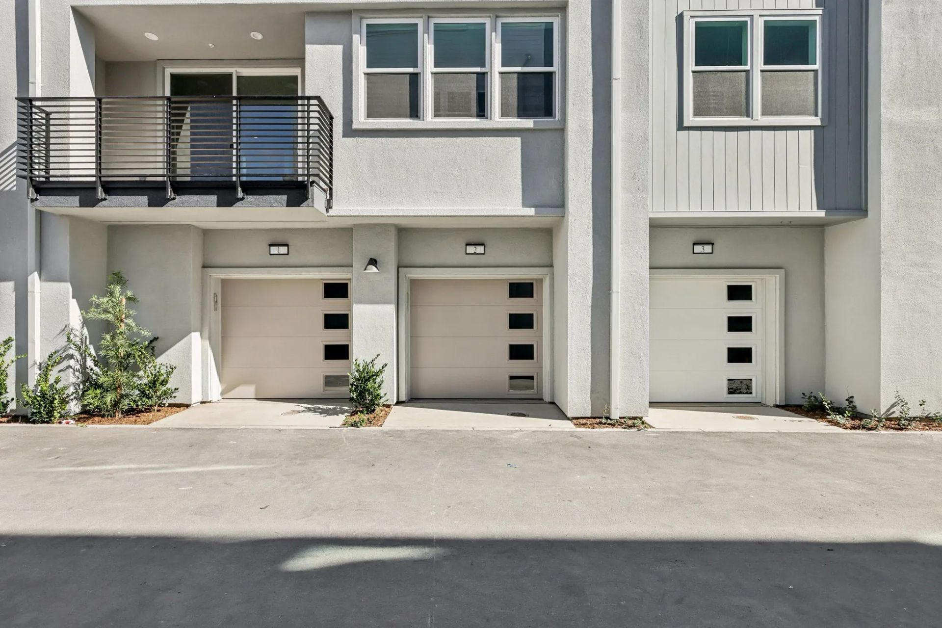 Serenity Lot 302 Garage