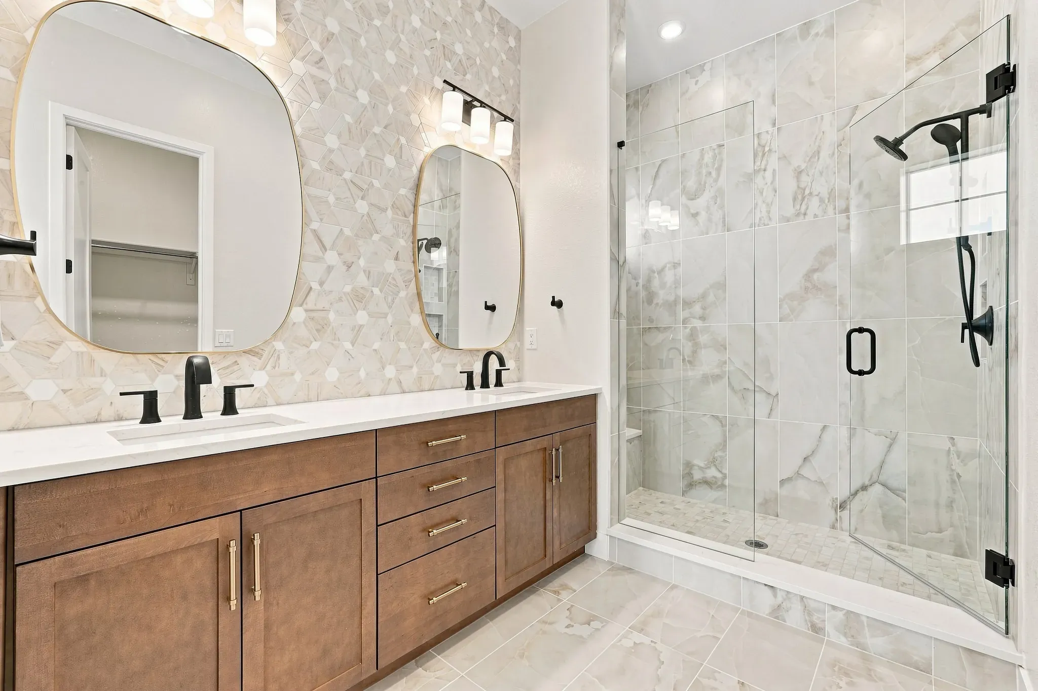 Homesite 50 Primary Bath