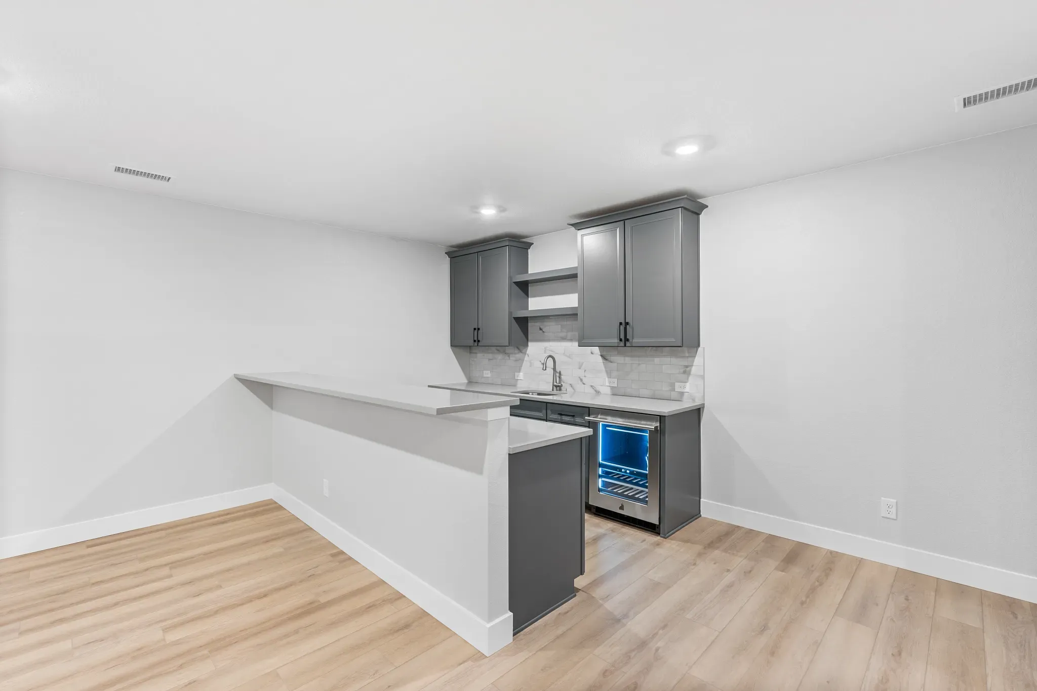 Homesite 3706 Wet Bar at Finished Basement