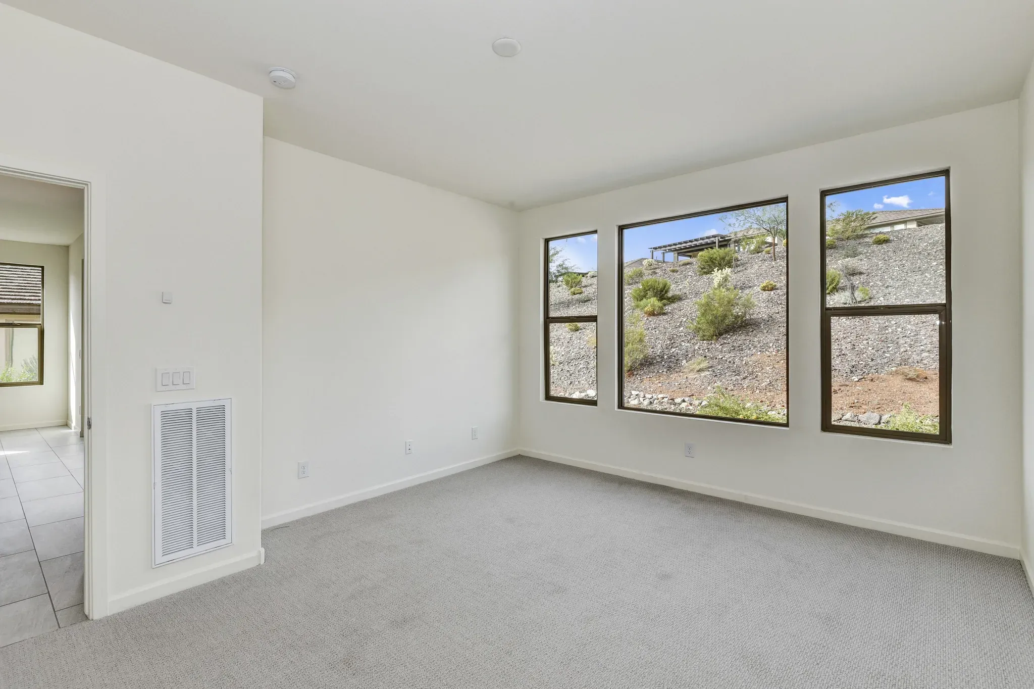 4125 Desert Moon Drive (Valletta)