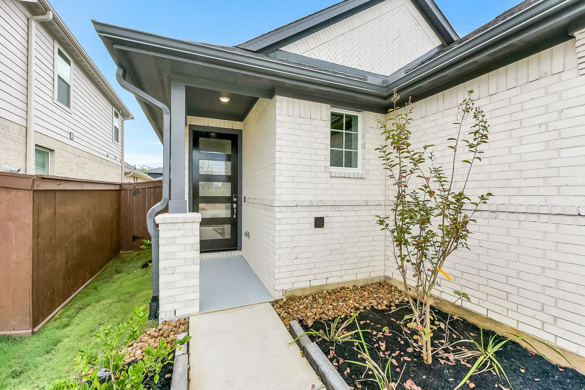 Plan 3019 porch