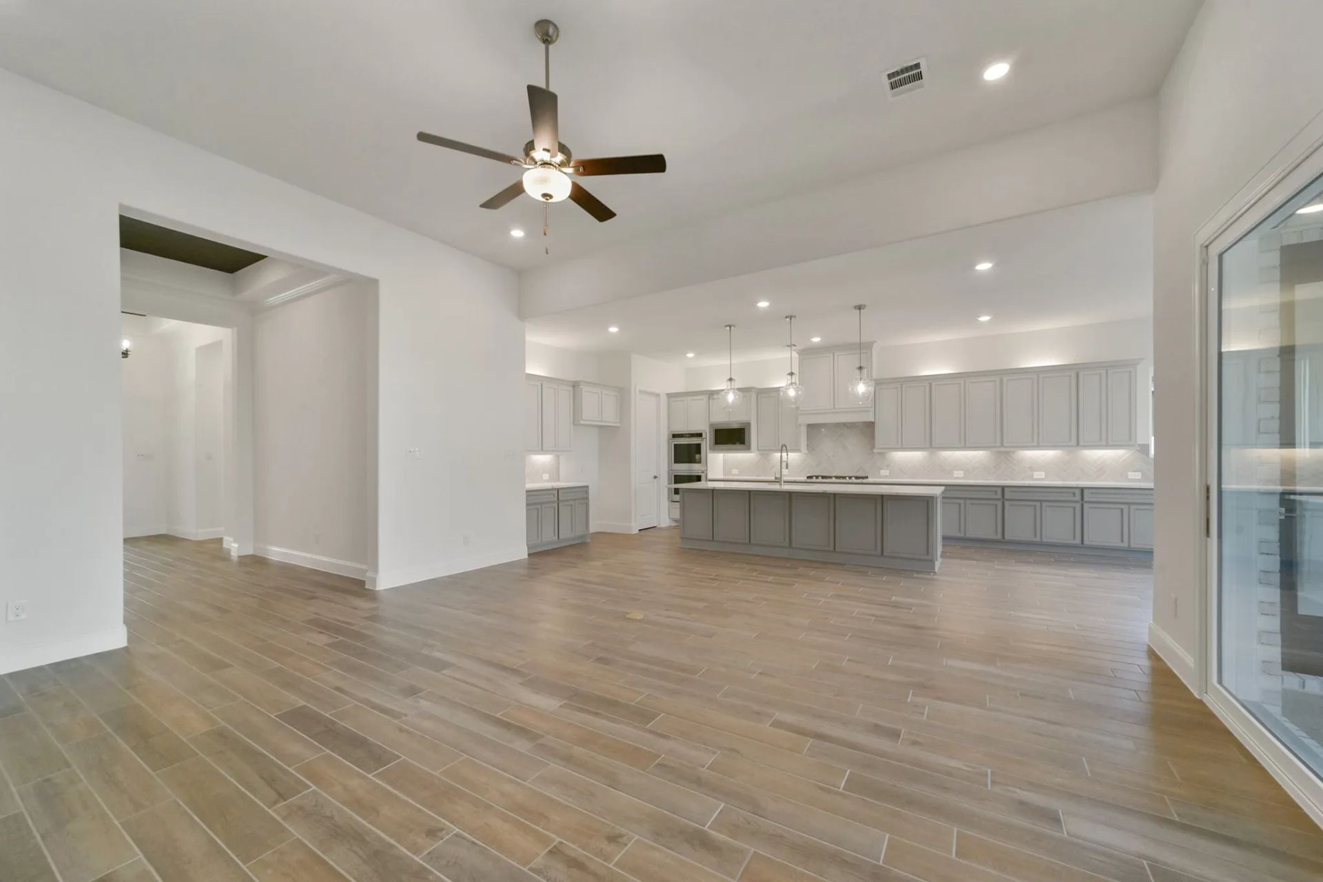 Plan 6005 Great Room