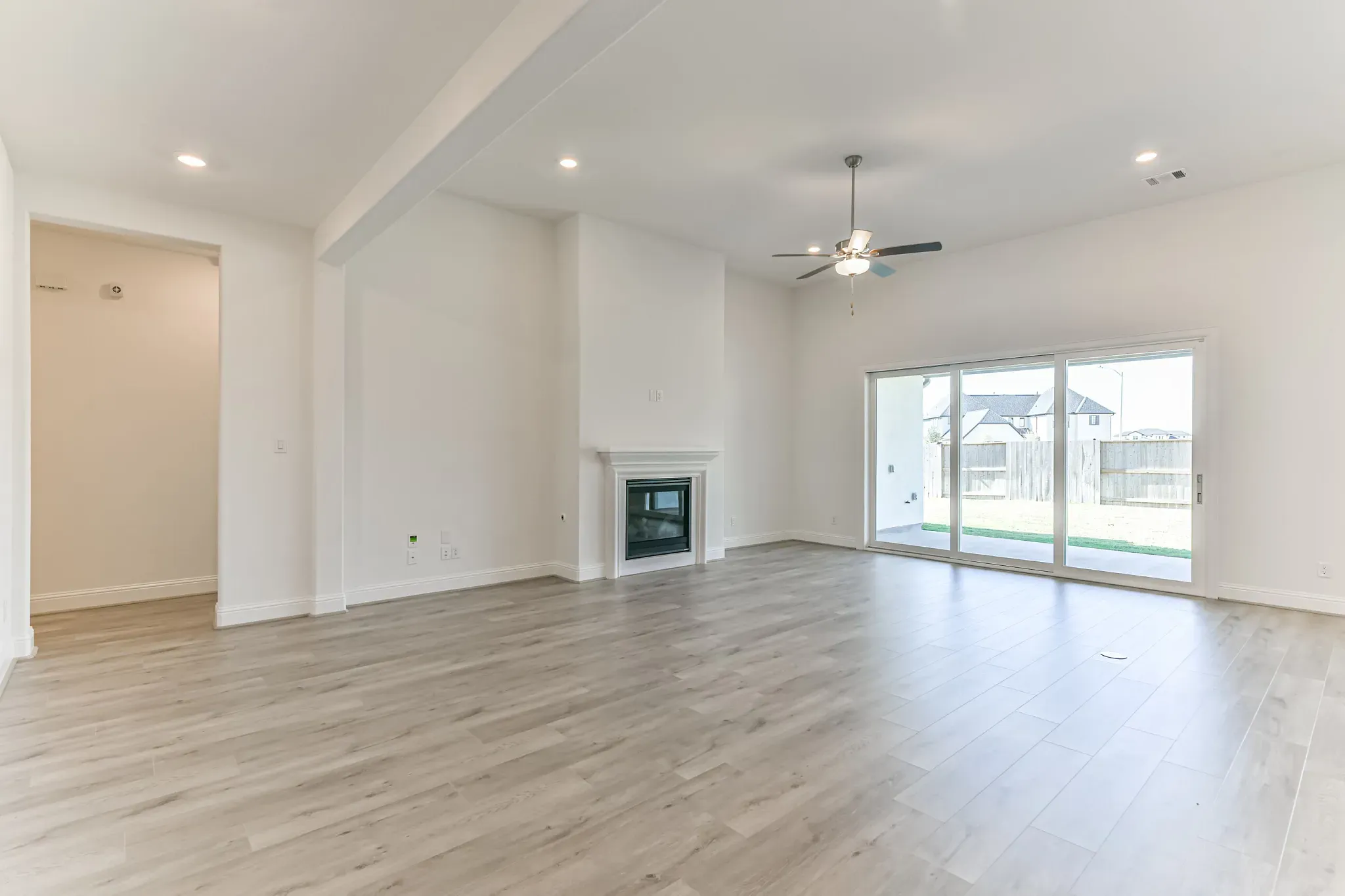 Plan 6010 great room