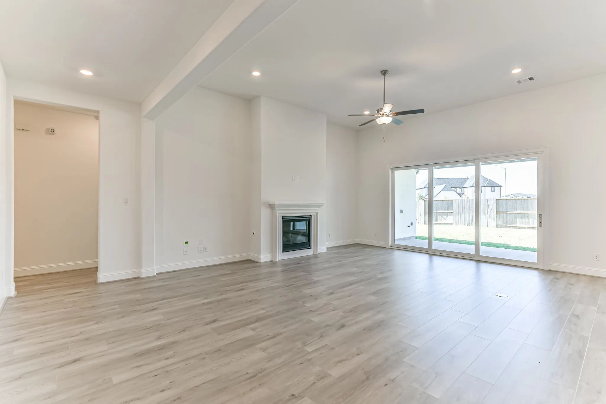 Plan 6010 great room