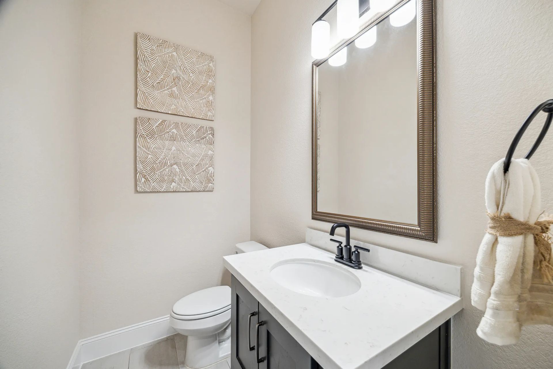 Homesite 5105 Powder Room - Staged
