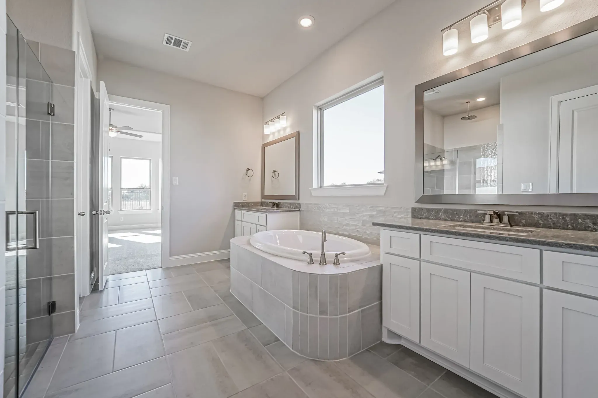 Plan 6025 primary bath