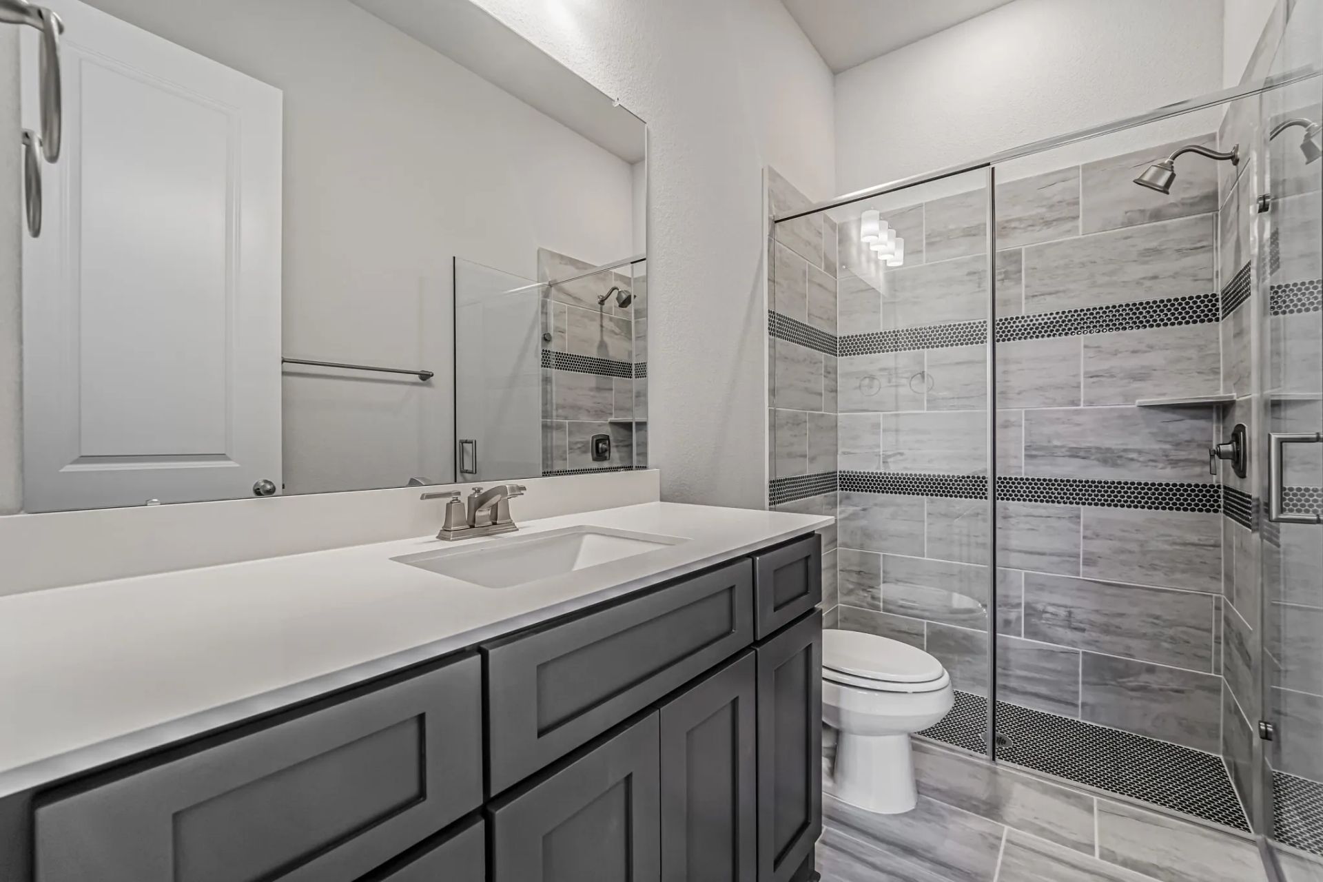Plan 6025 Bath 3
