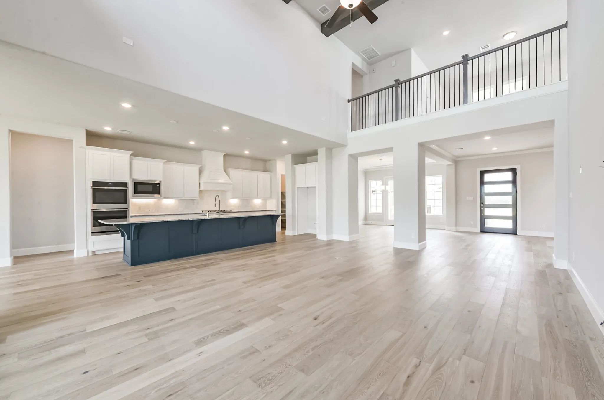 Plan 6040 Great Room