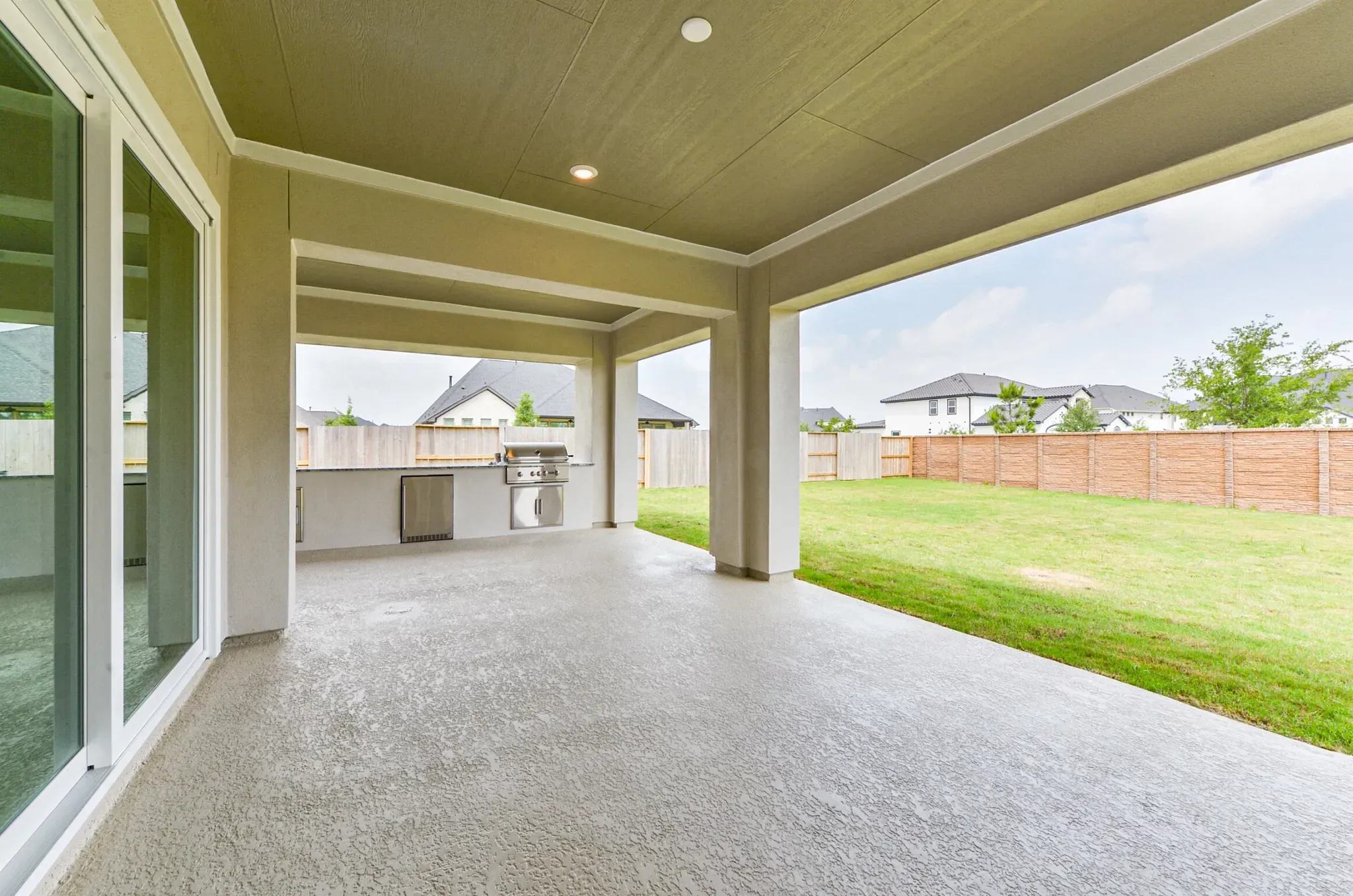 Plan 6040 outdoor living