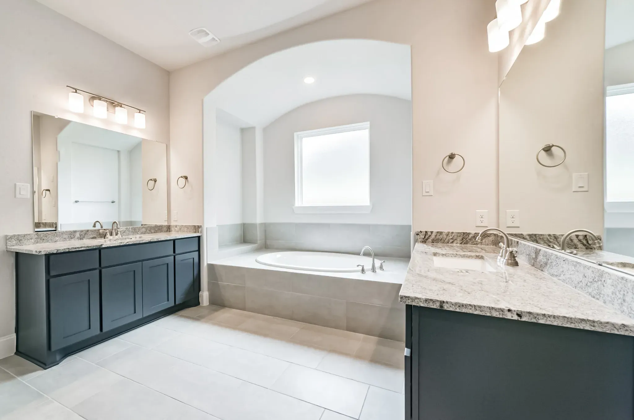 Plan 6040 primary bath