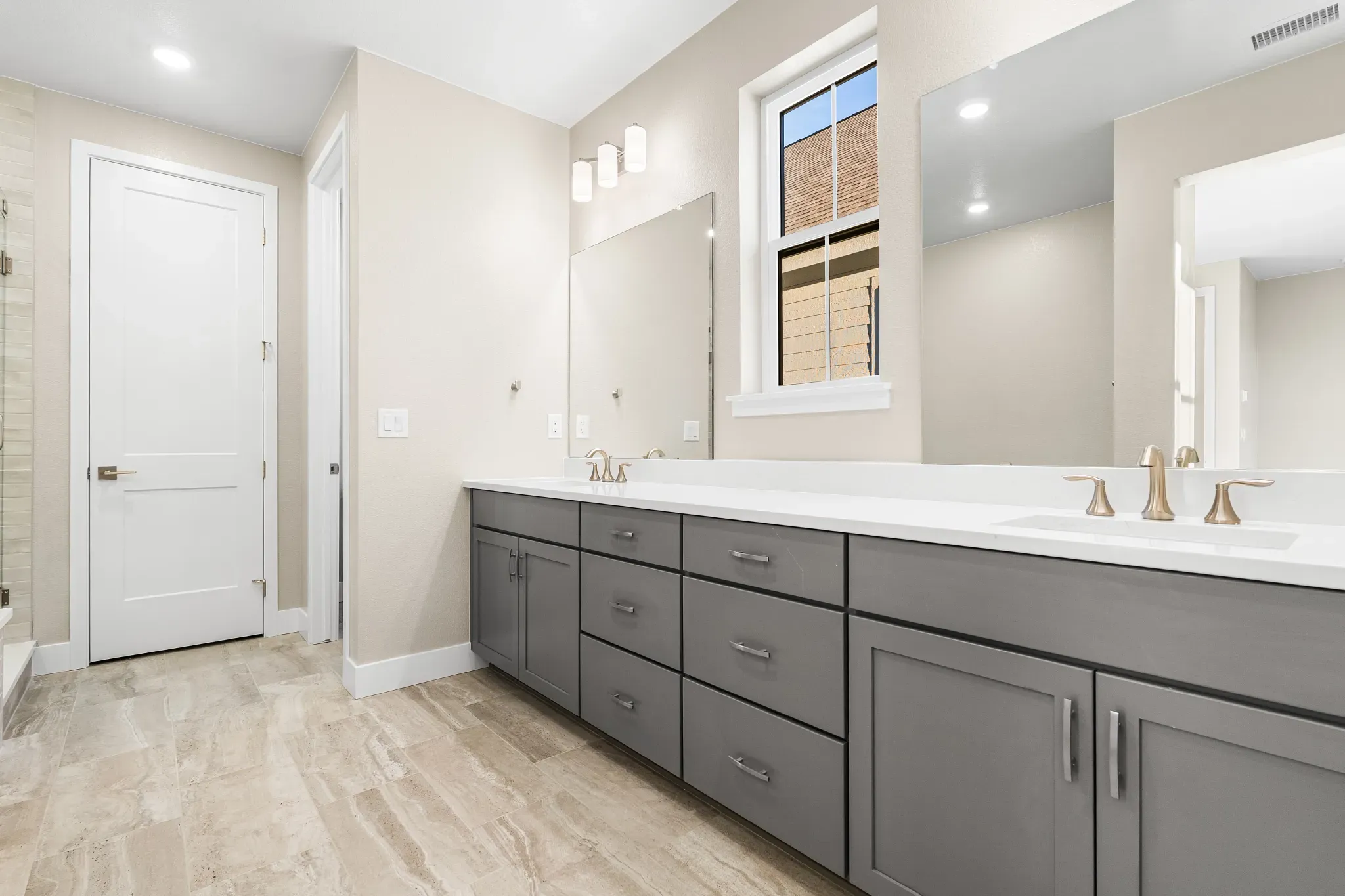 Homesite 263 Primary Bath