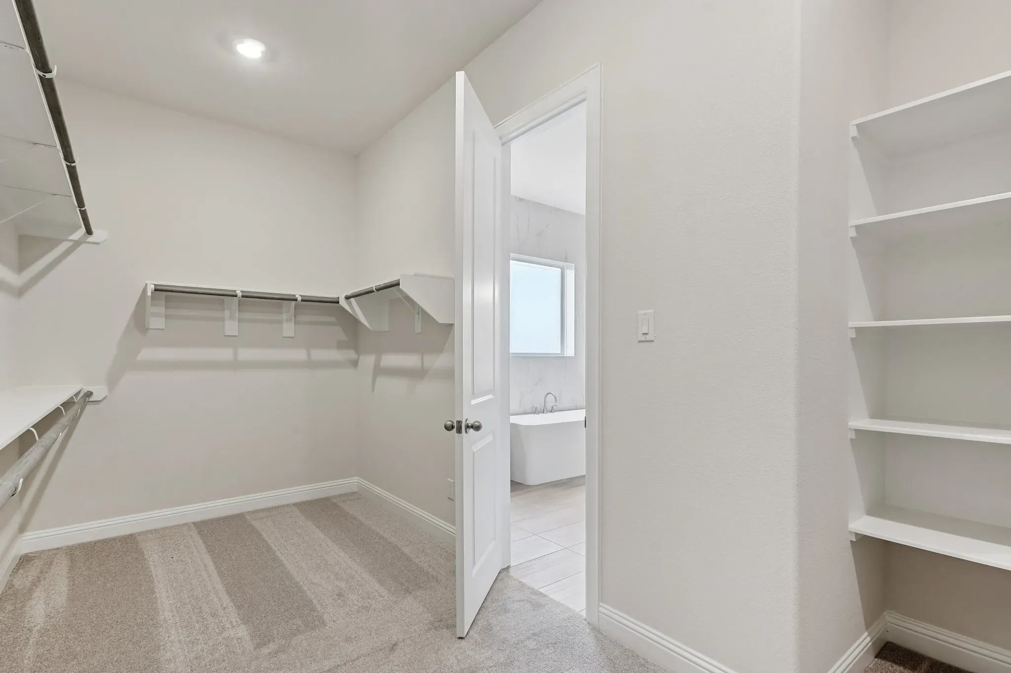 Homesite 6309 Closet