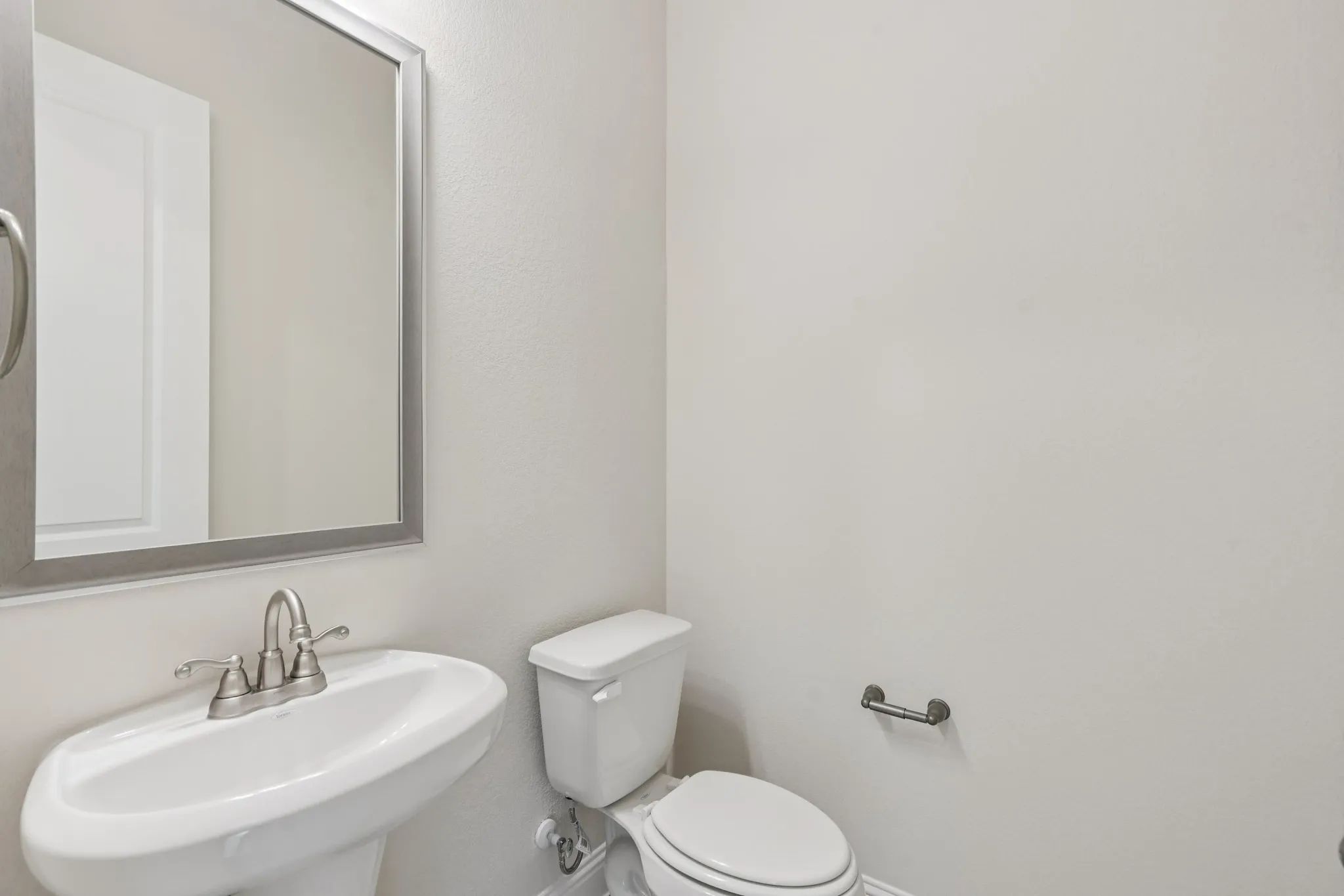 Homesite 6309 Downstairs Powder Room