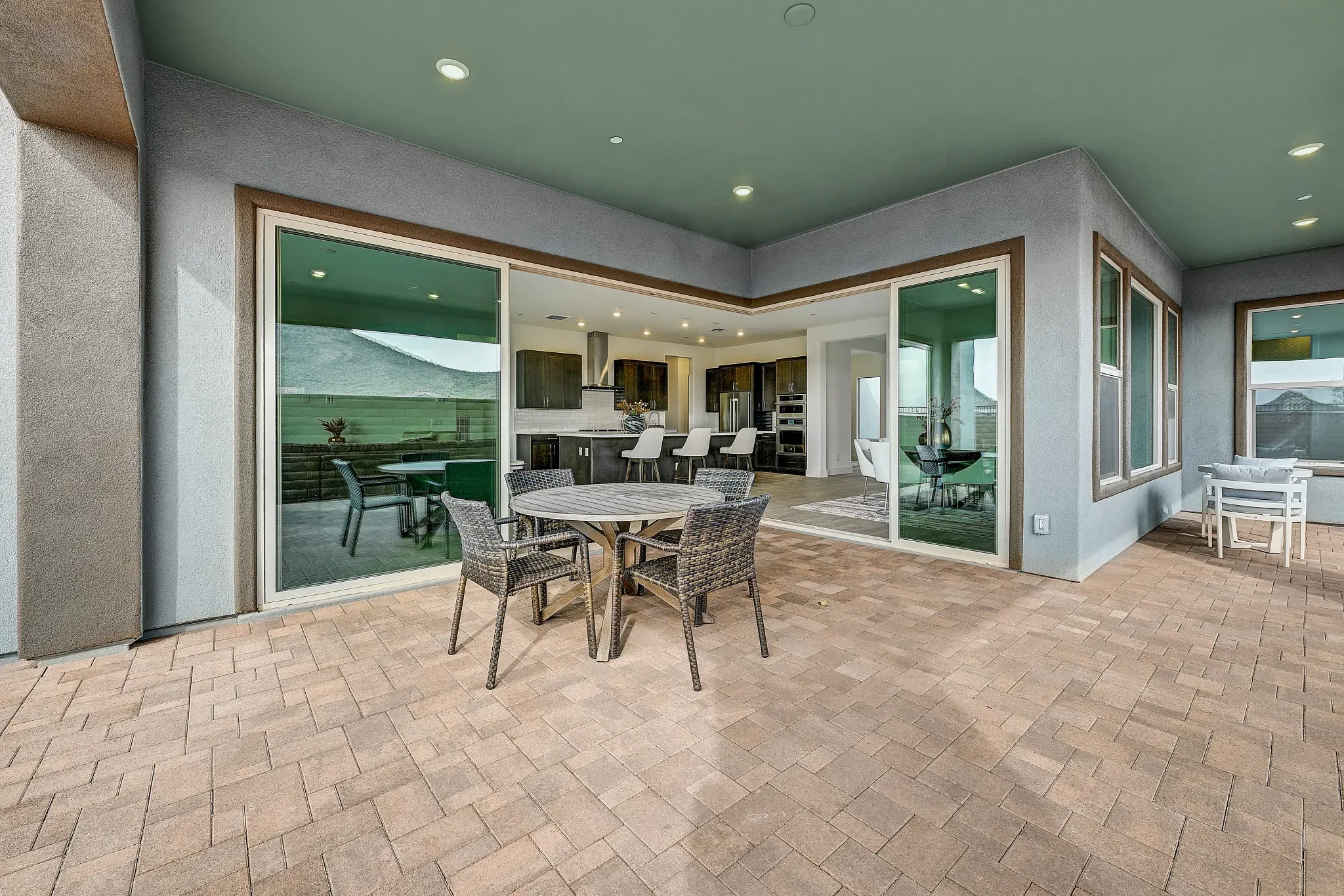 Ridgecrest Latigo HS 89 Patio