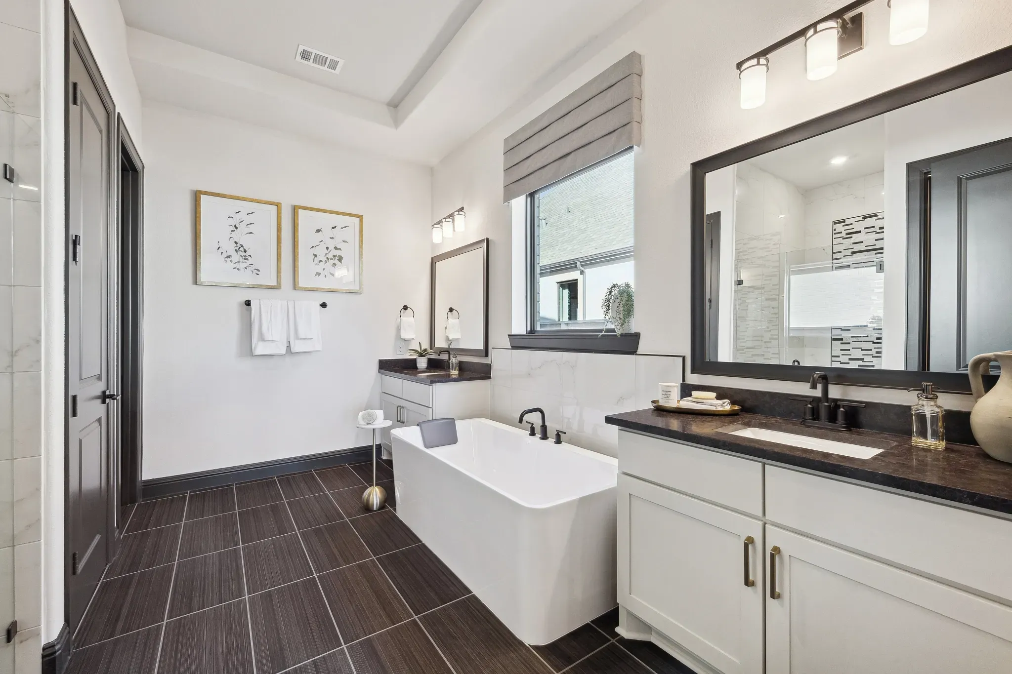 Plan 5029 Model Home Primary Bath