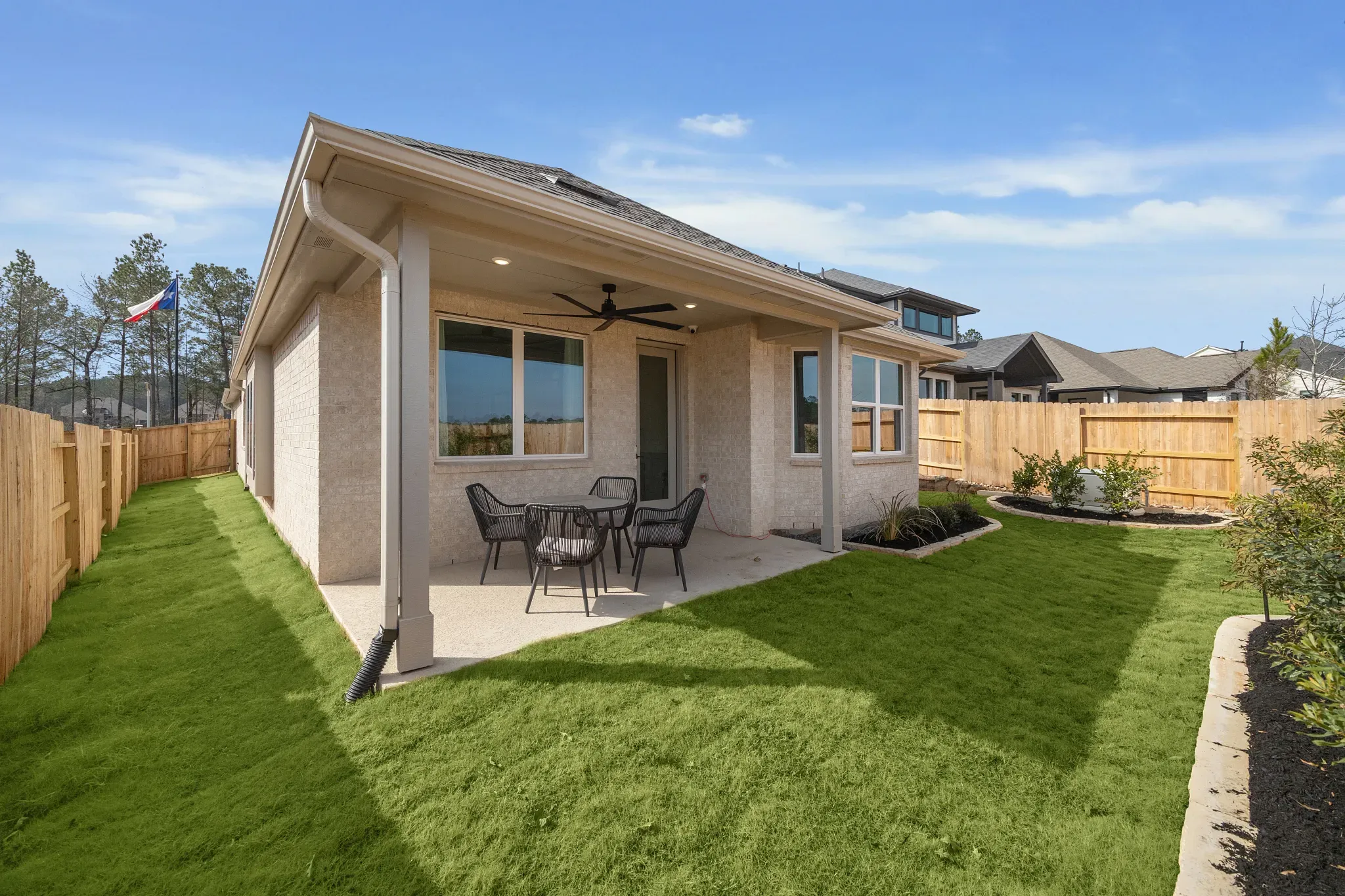 Plan 3034 Model Backyard