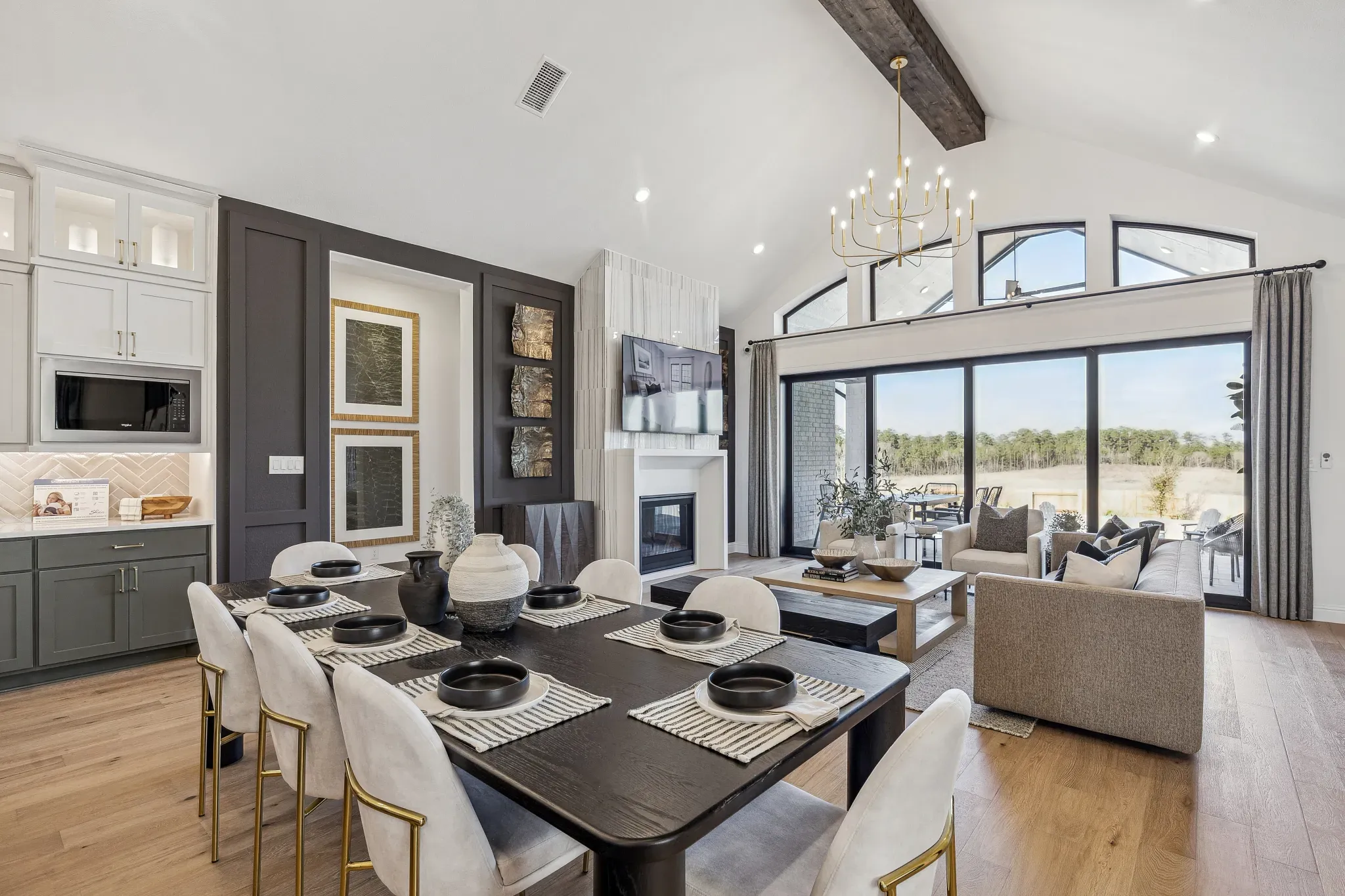 Plan 5039 Dining Room - Staged