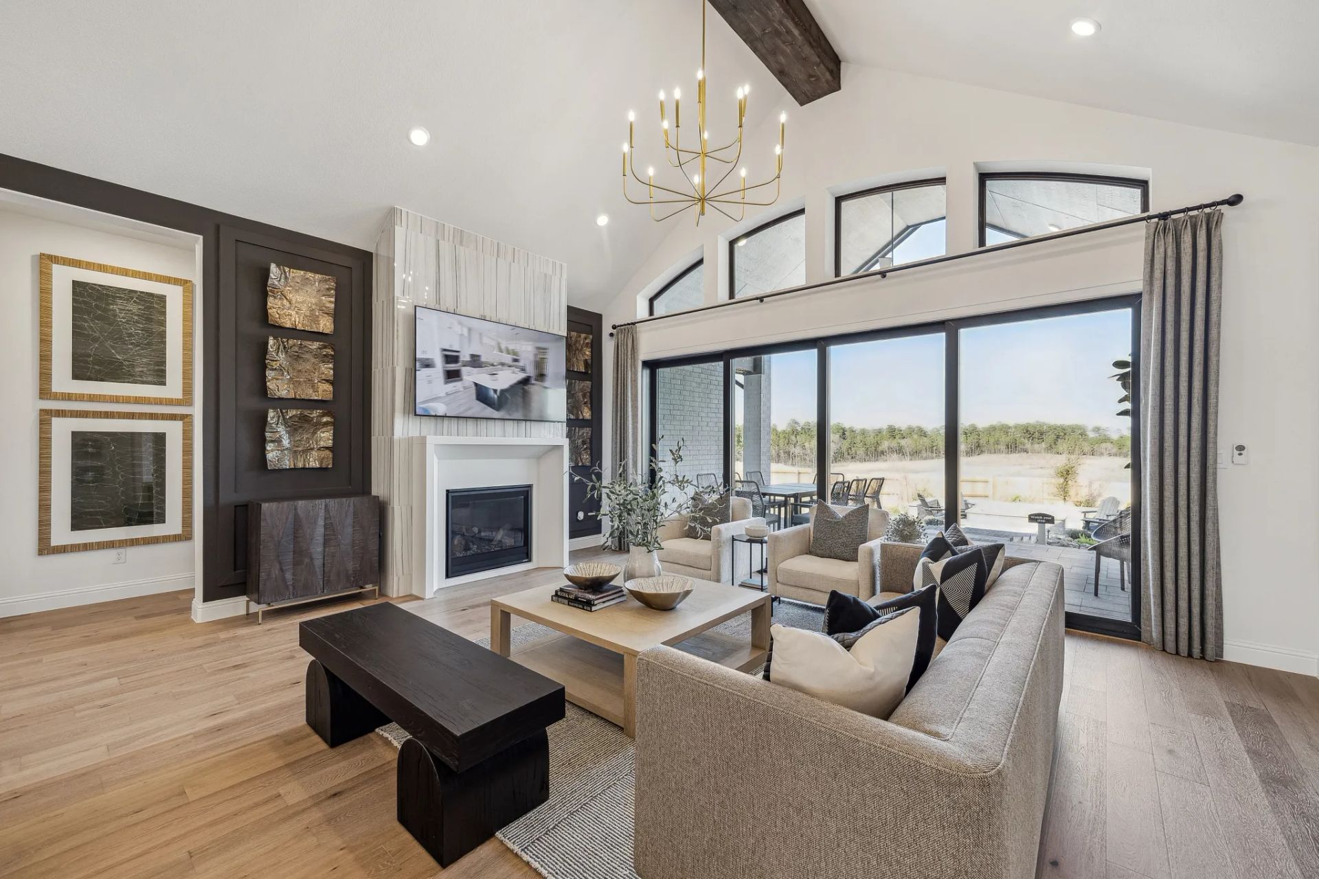 Plan 5039 Great Room - Staged