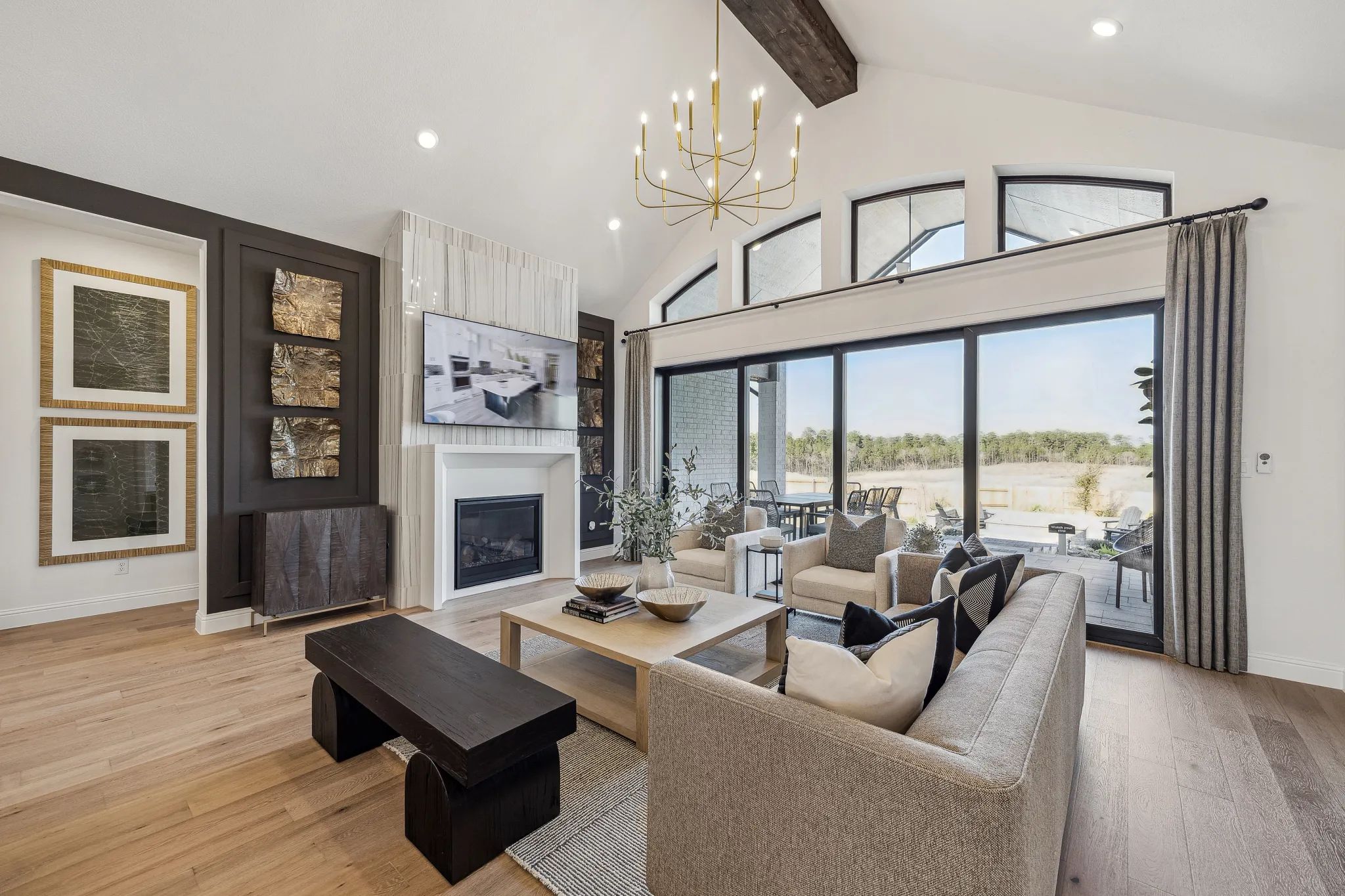 Plan 5039 Great Room - Staged