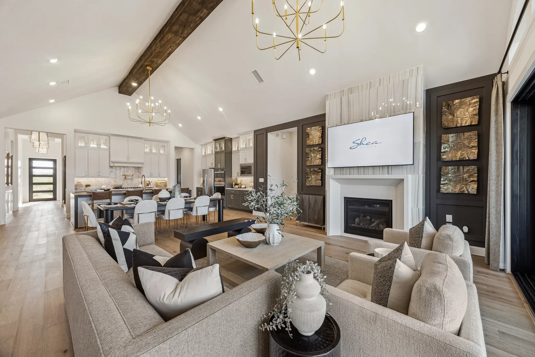 Plan 5039 Great Room - Staged