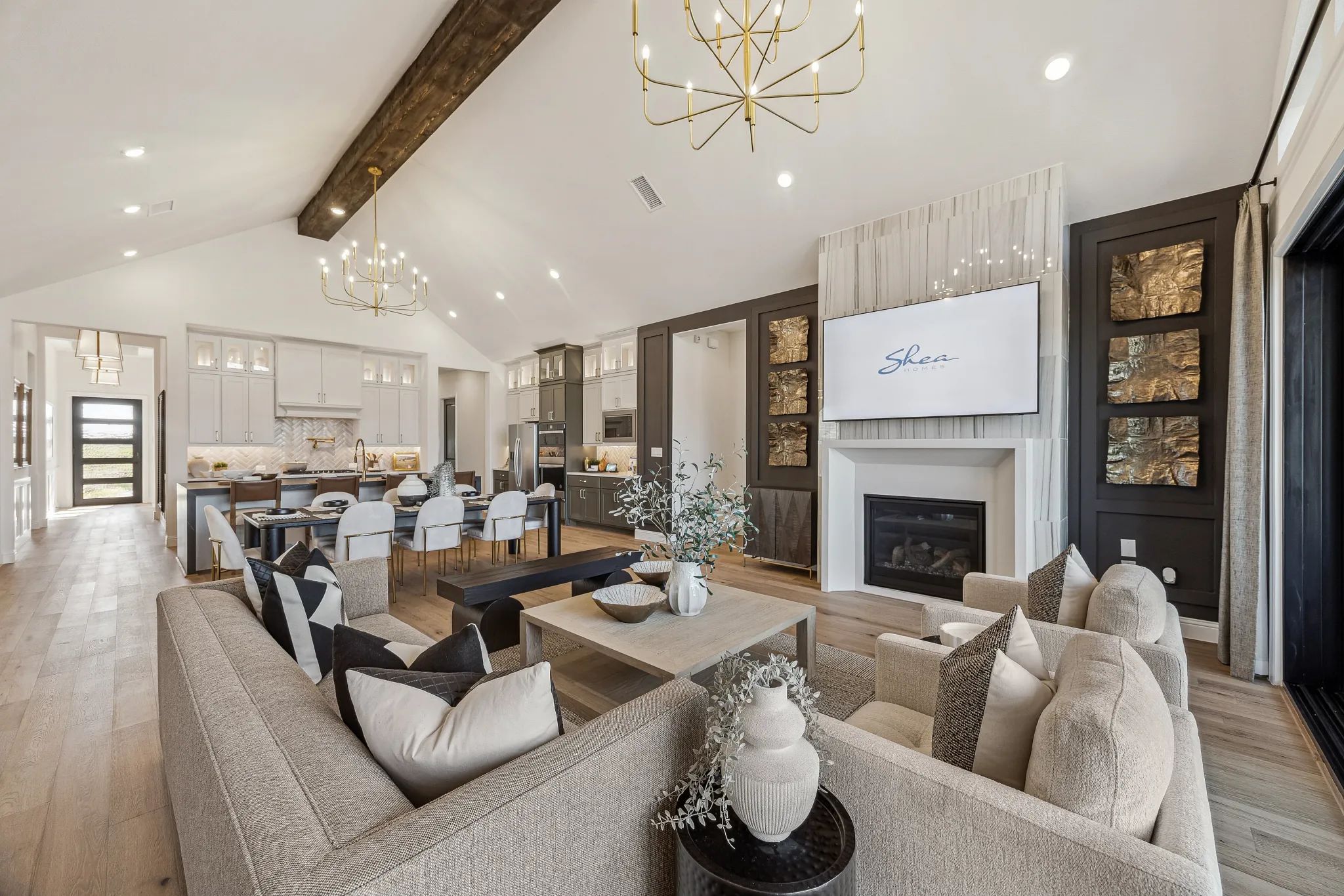 Plan 5039 Great Room - Staged