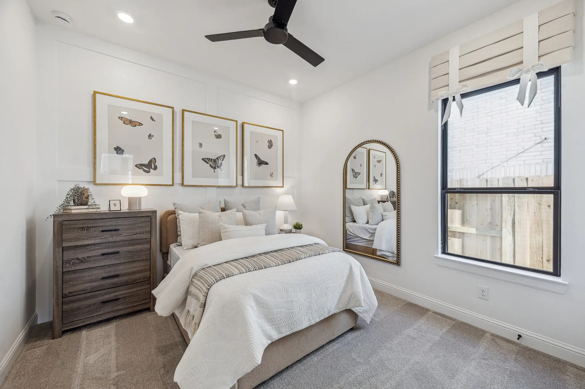 Plan 5039 Bed 3 - Staged