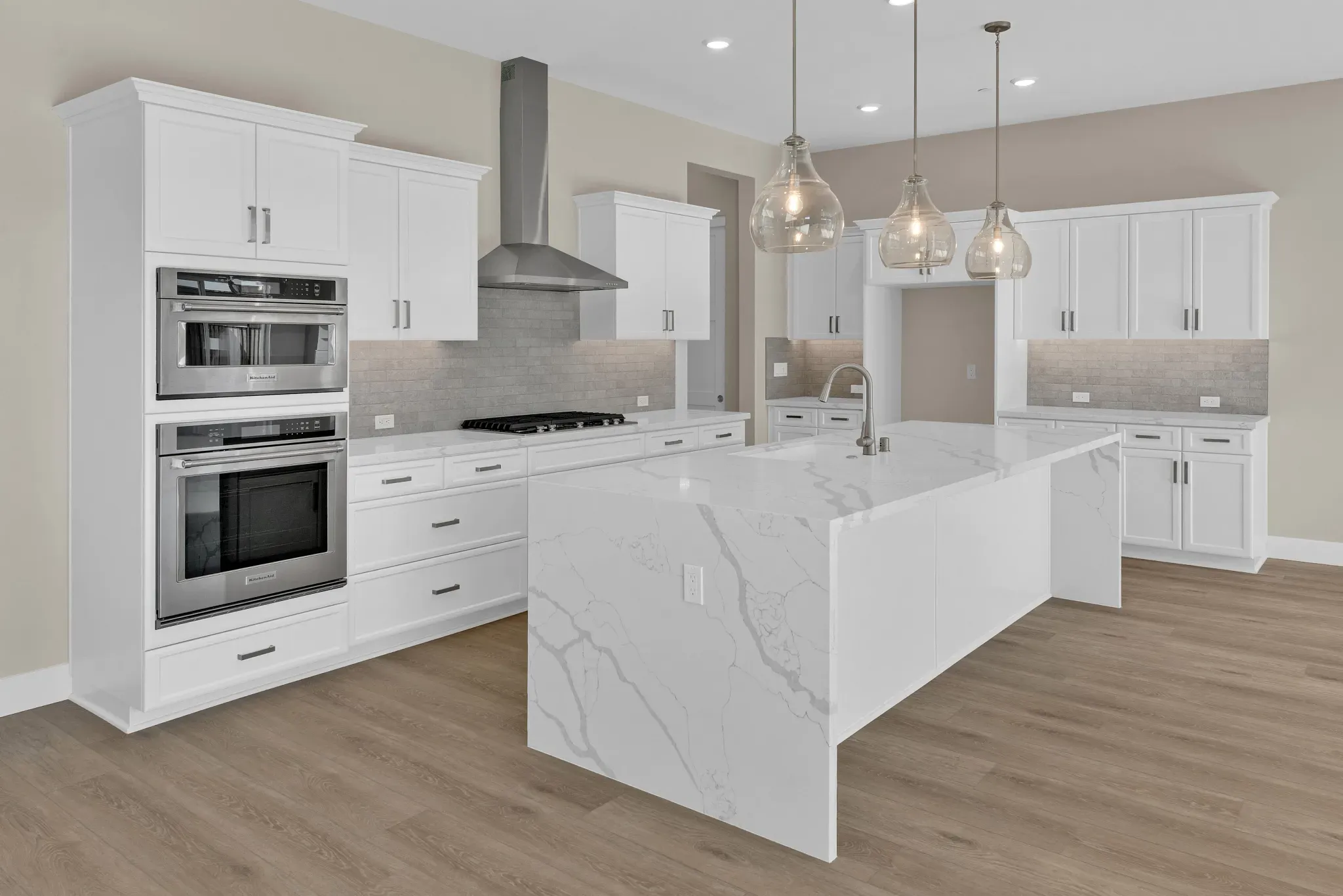 Excite II Kitchen