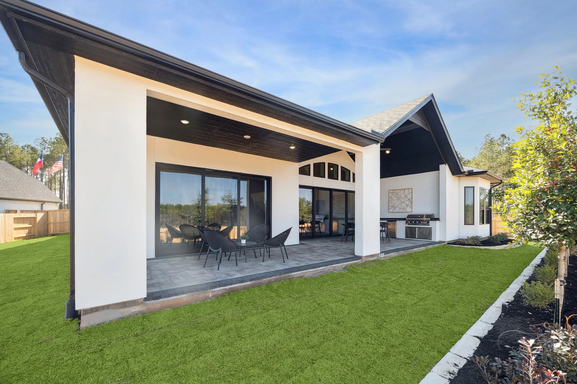 Plan 6029 Backyard - Staged