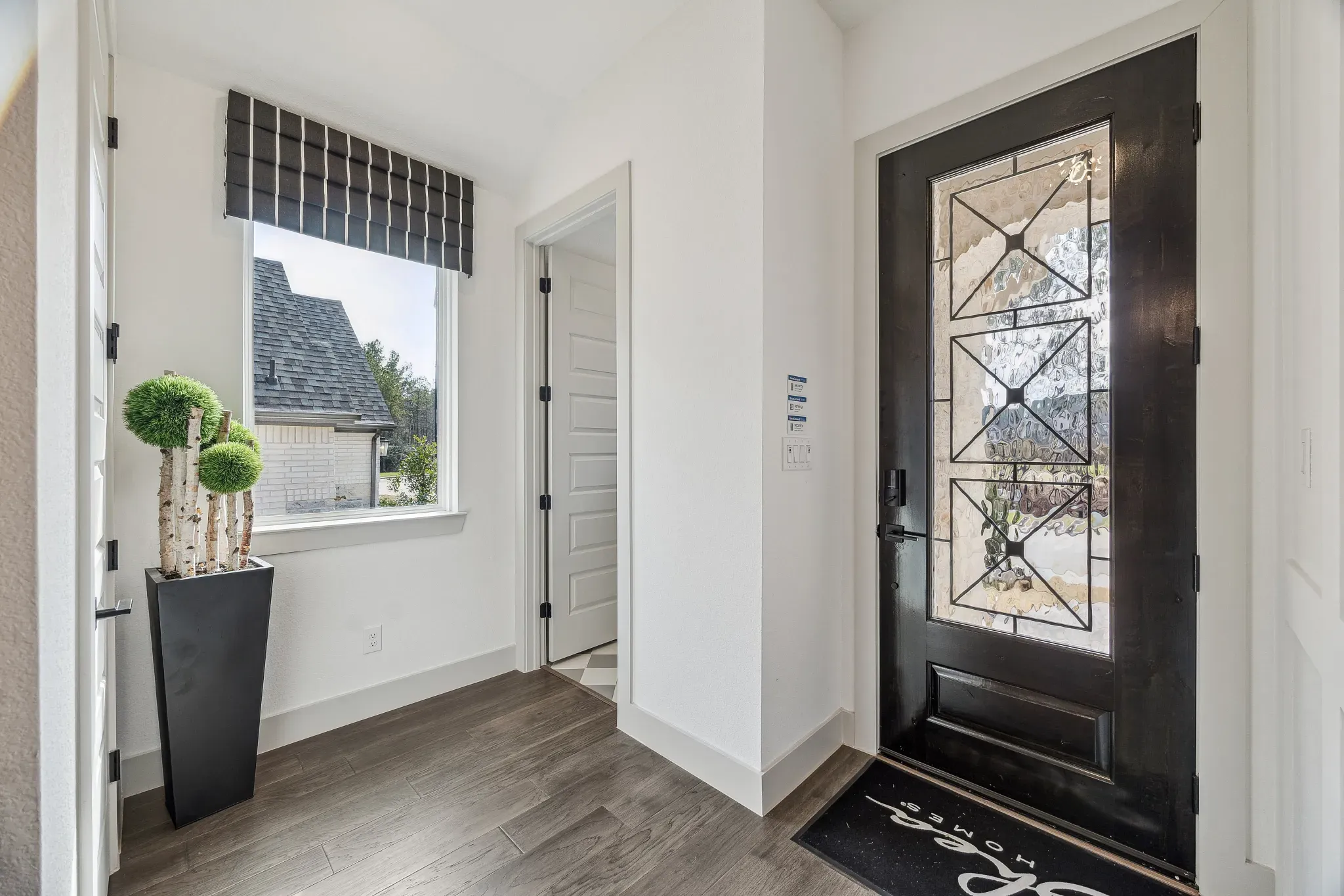 Plan 3034 Entry - Staged