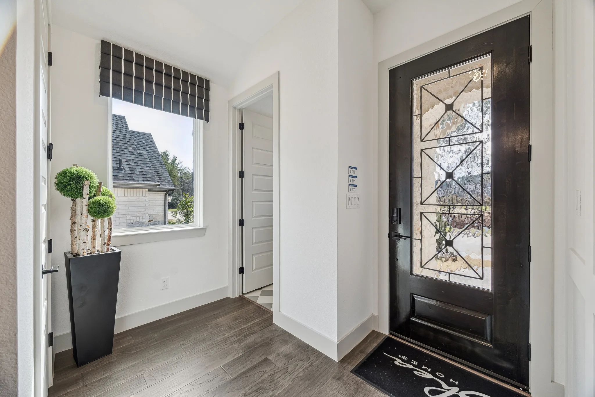 Plan 3034 Entry - Staged