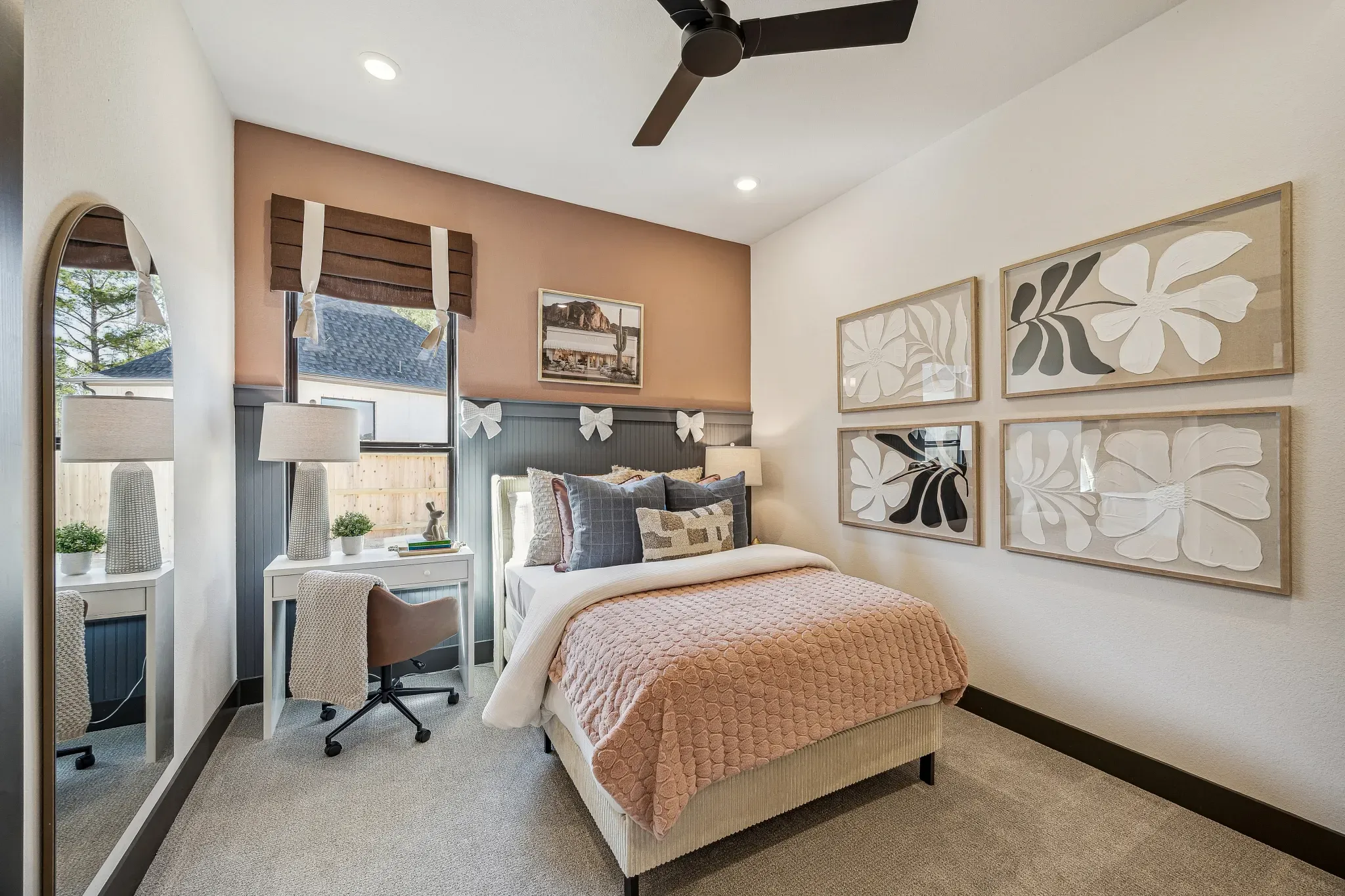 Plan 6029 Bed 3 - Staged