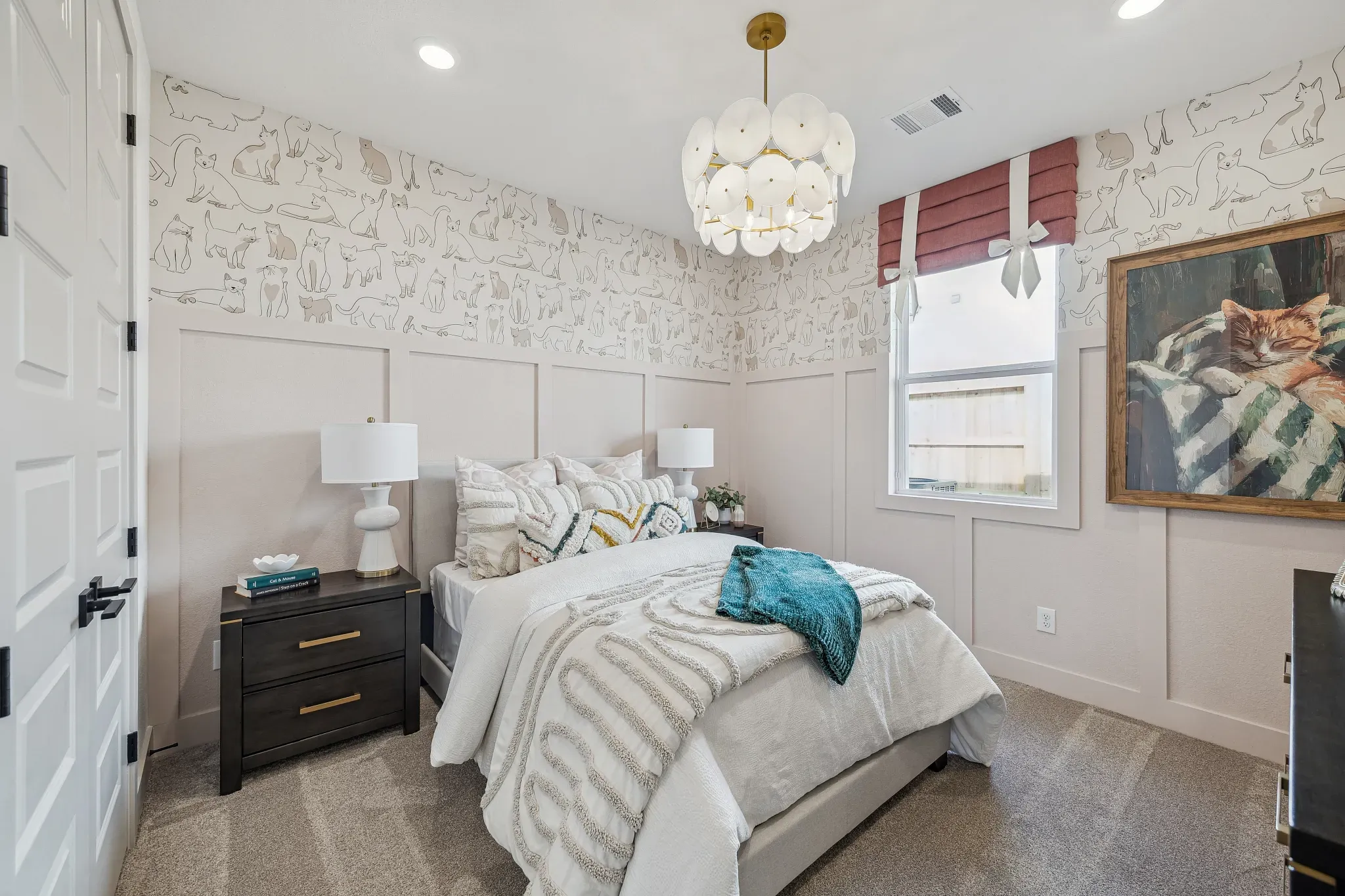 Plan 3034 Bed 2 - Staged