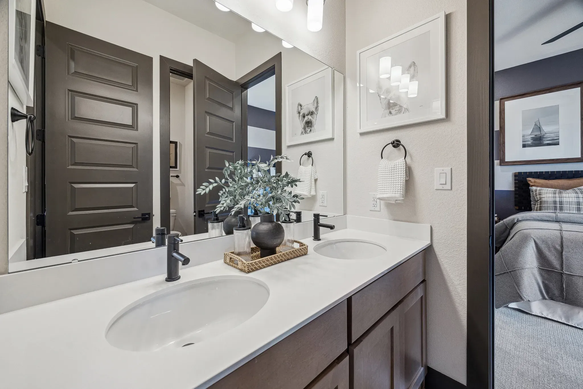 Plan 6029 Bath 3 - Staged