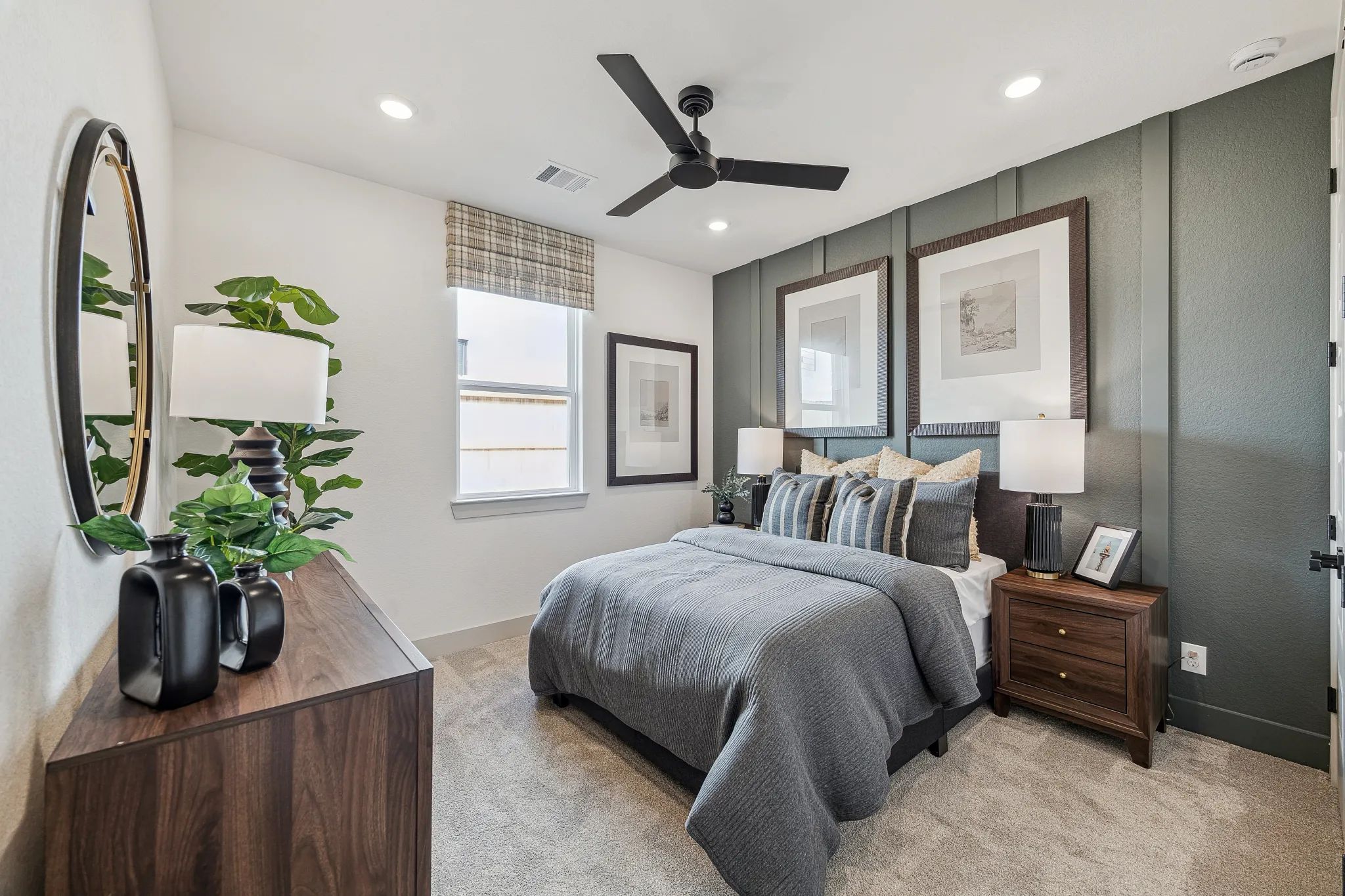 Plan 3034 Bed 3 - Staged