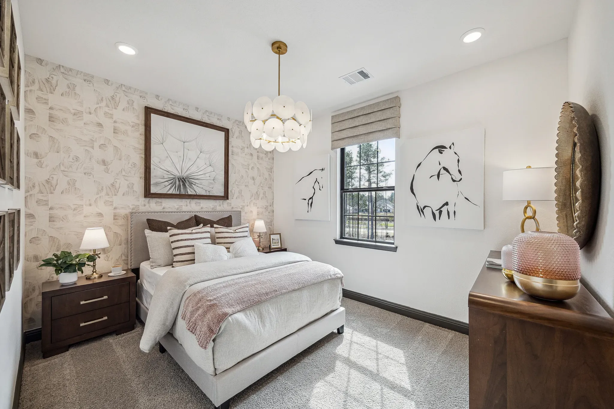 Plan 4069 Bed 5 - Staged